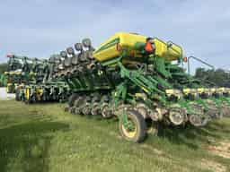 2013 John Deere 1790 Image