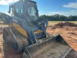 2023 John Deere 333G Image