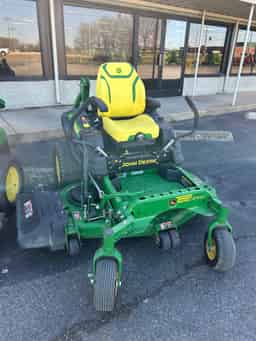 2023 John Deere Z930M Image