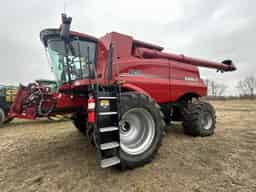 2022 Case 8250 Image