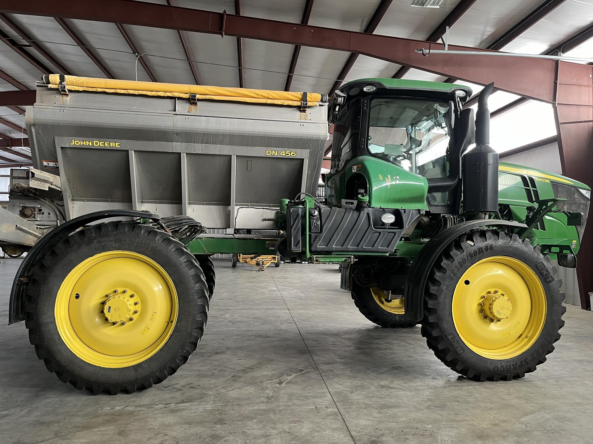 2019 John Deere R4038 Image