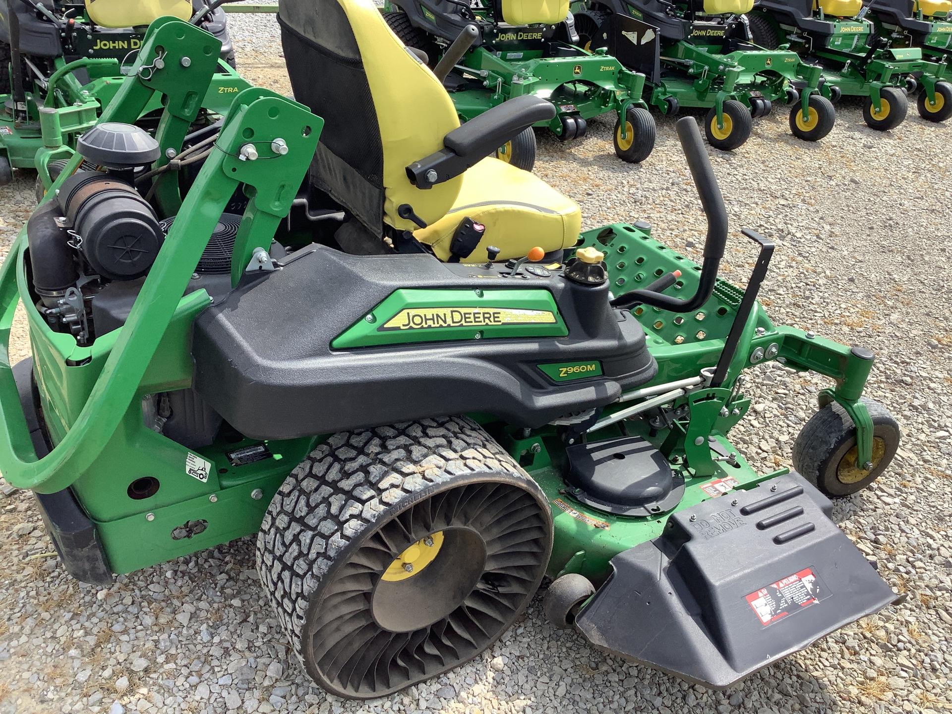 2021 John Deere Z960M w/mulch on demand Image