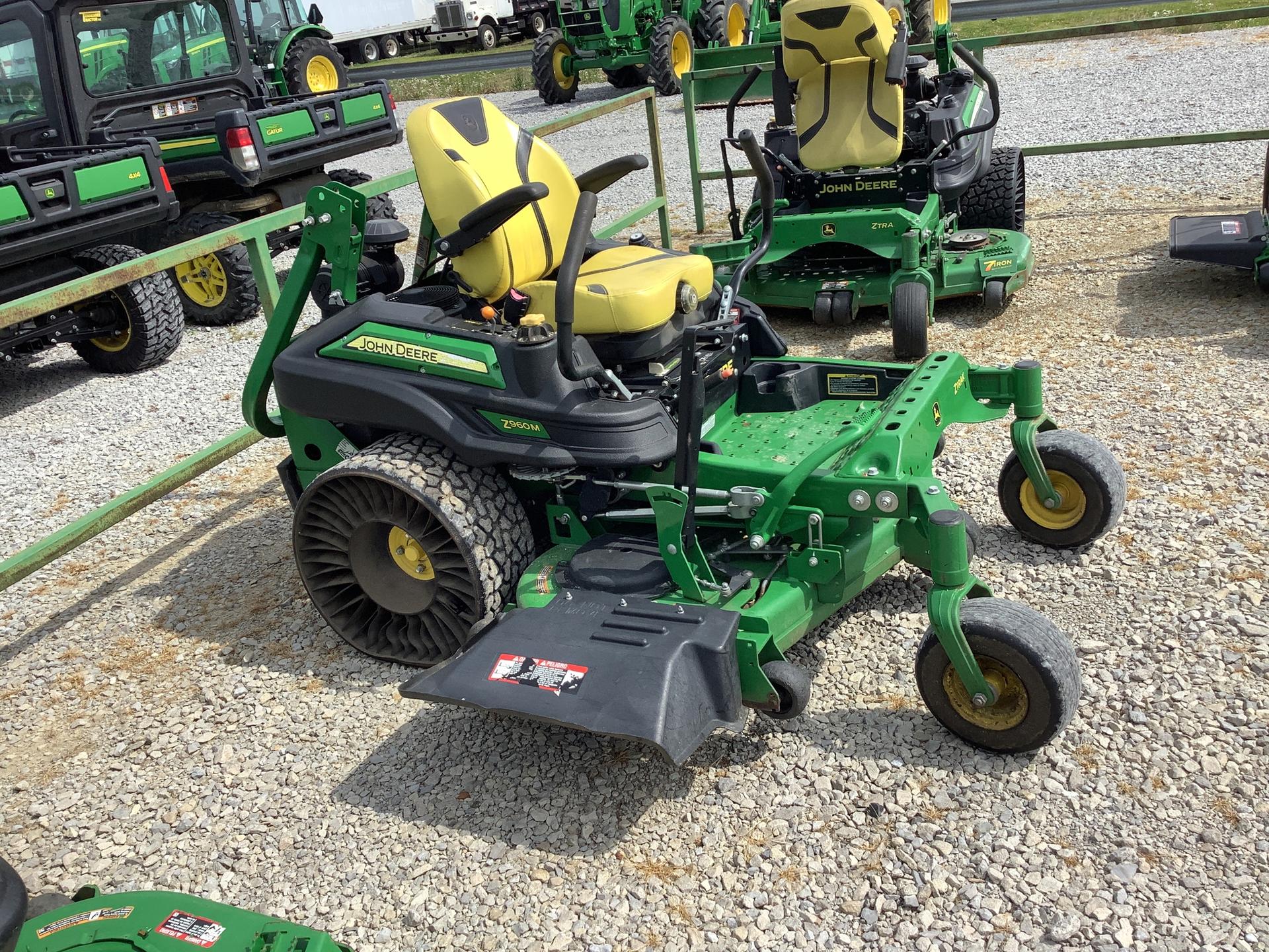 2021 John Deere Z960M w/mulch on demand Image