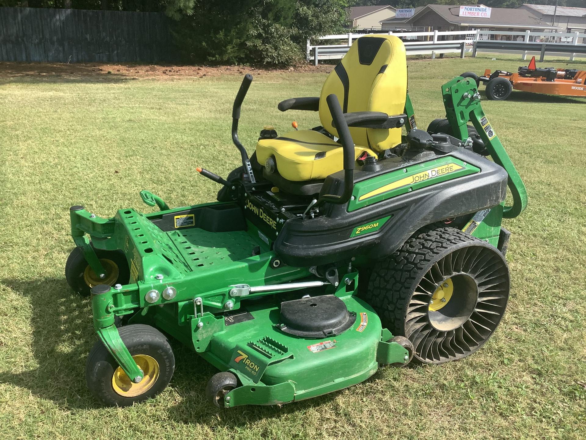 2022 John Deere Z960M Image