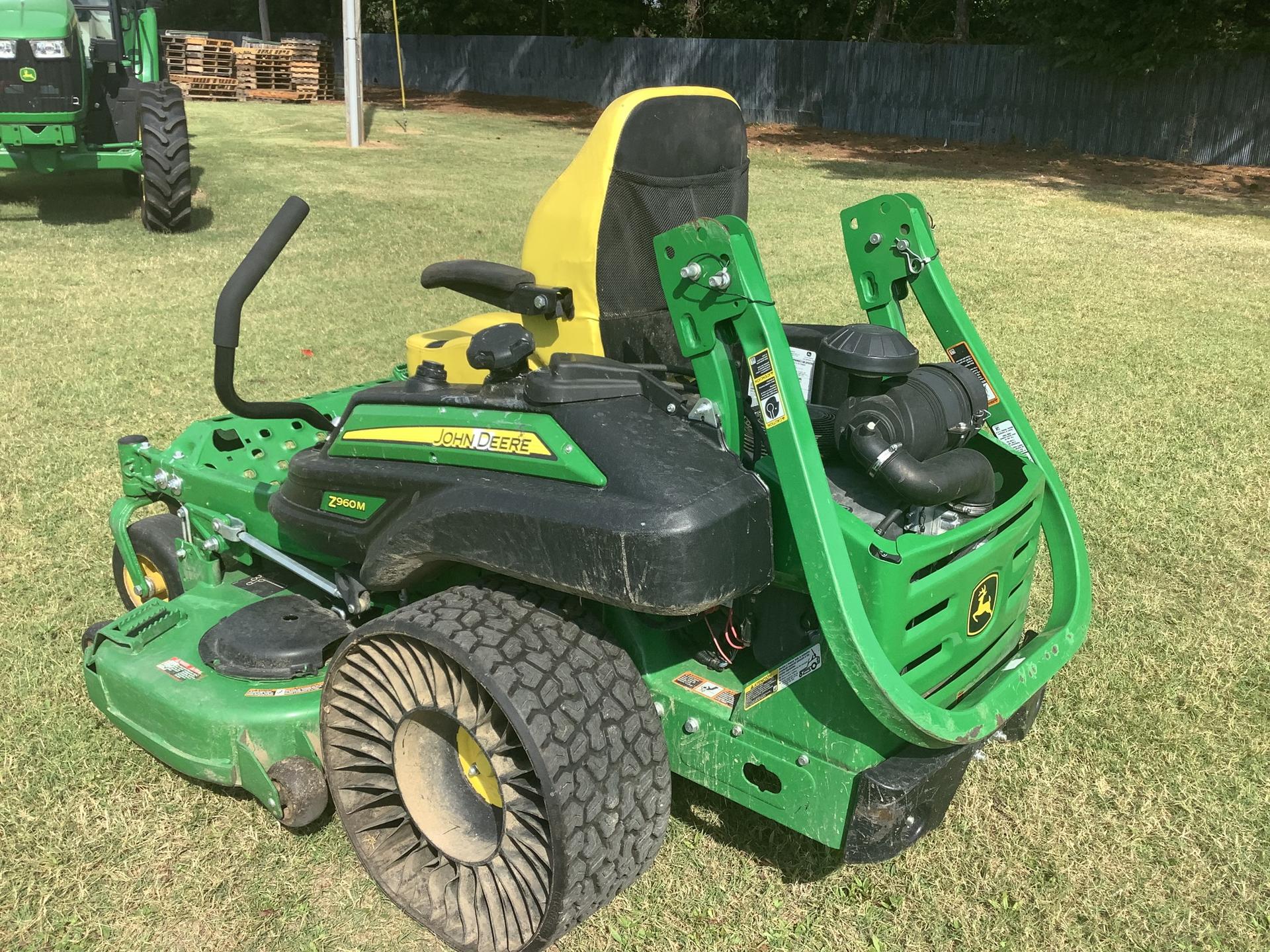 2022 John Deere Z960M Image