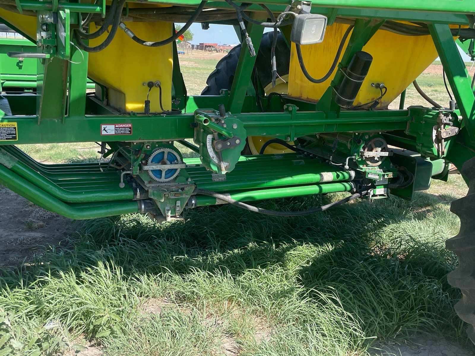 2007 John Deere 1910 Image