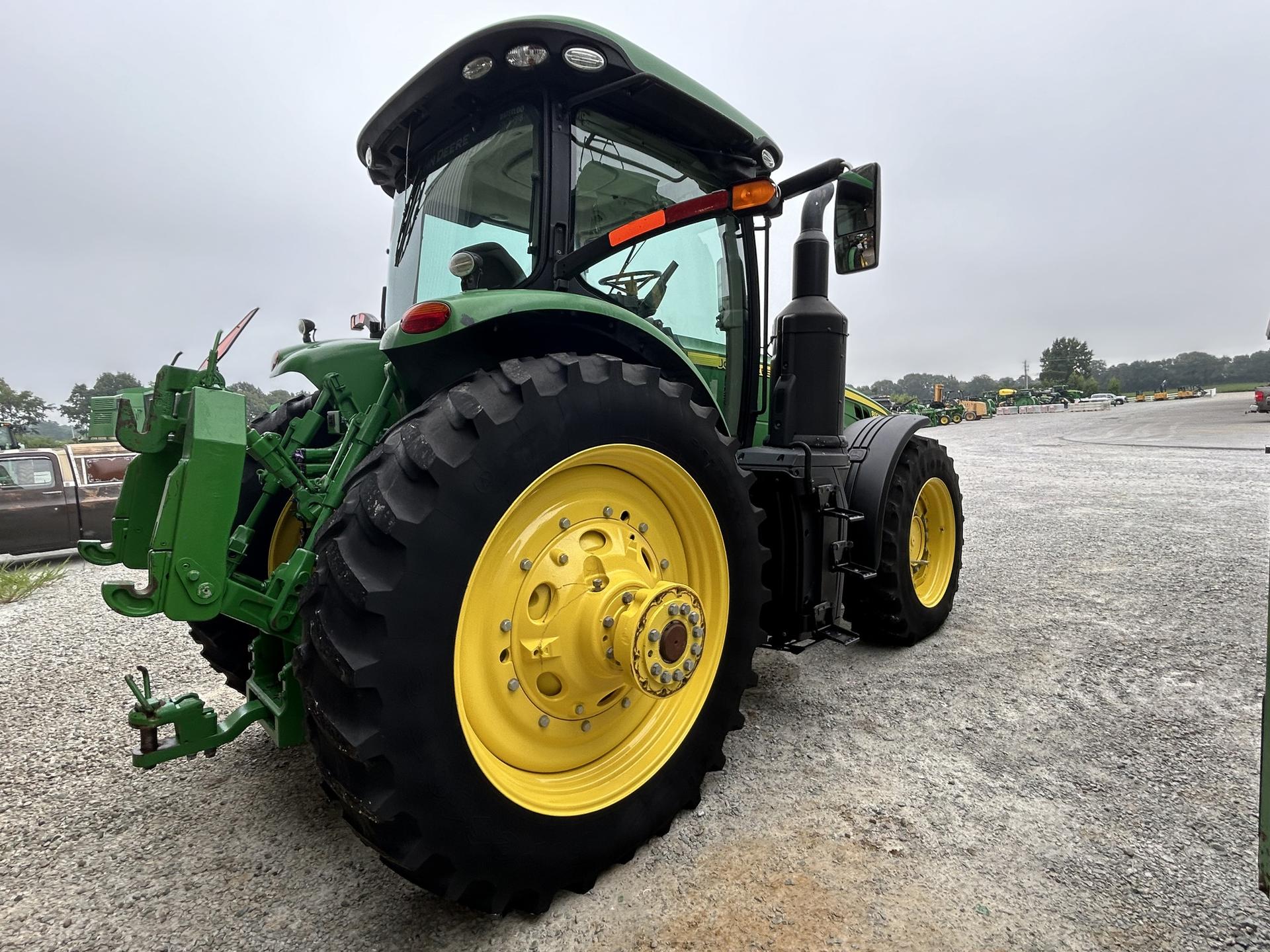 2018 John Deere 8320R Image