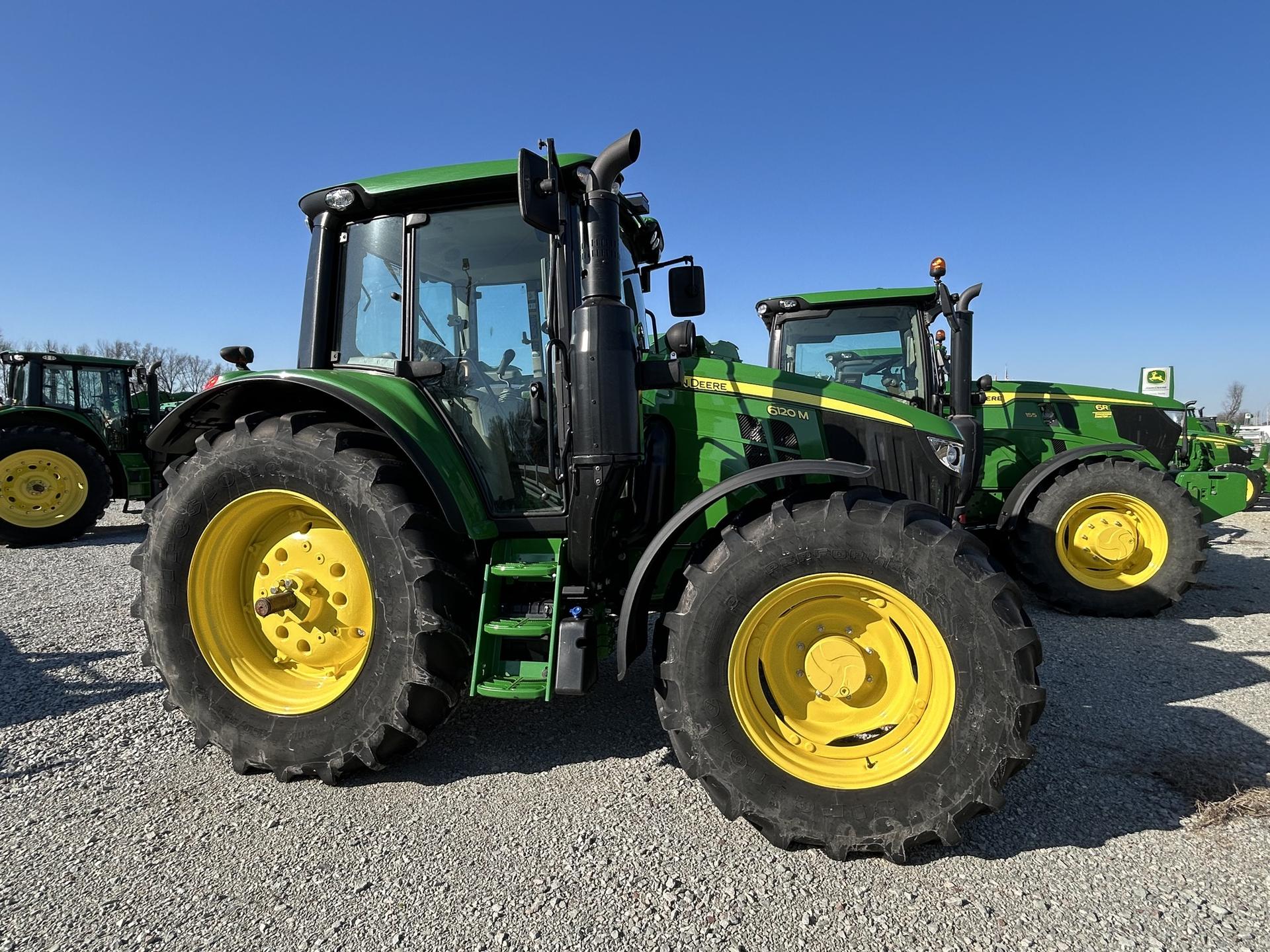 2023 John Deere 6120M Image