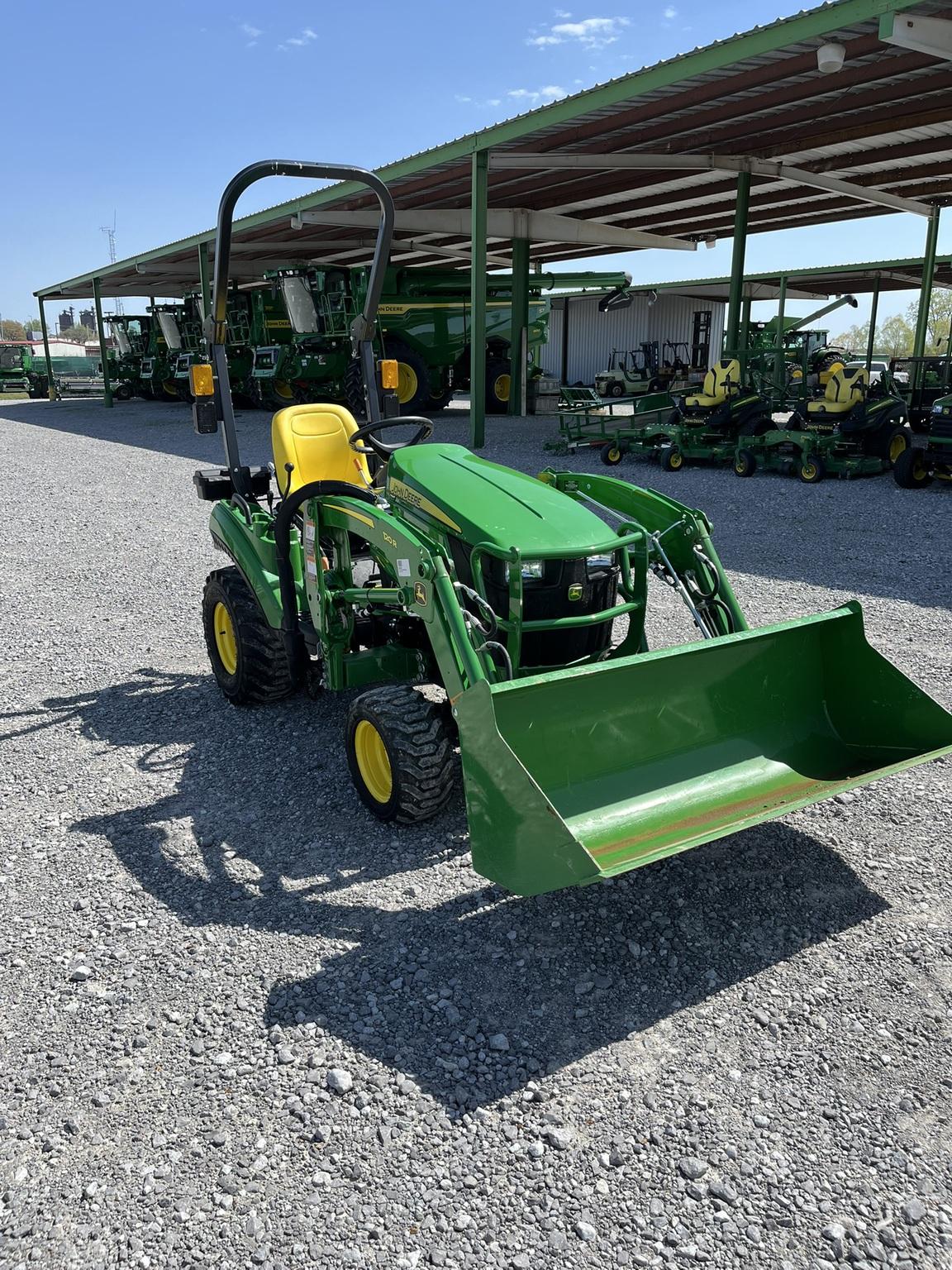 2023 John Deere 1023e Image