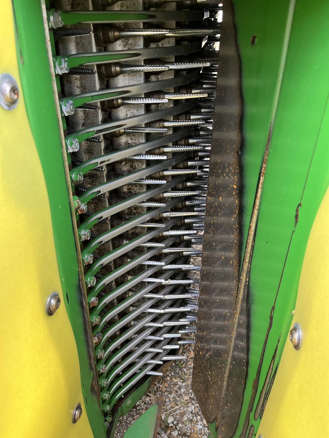 2021 John Deere CP690 Image