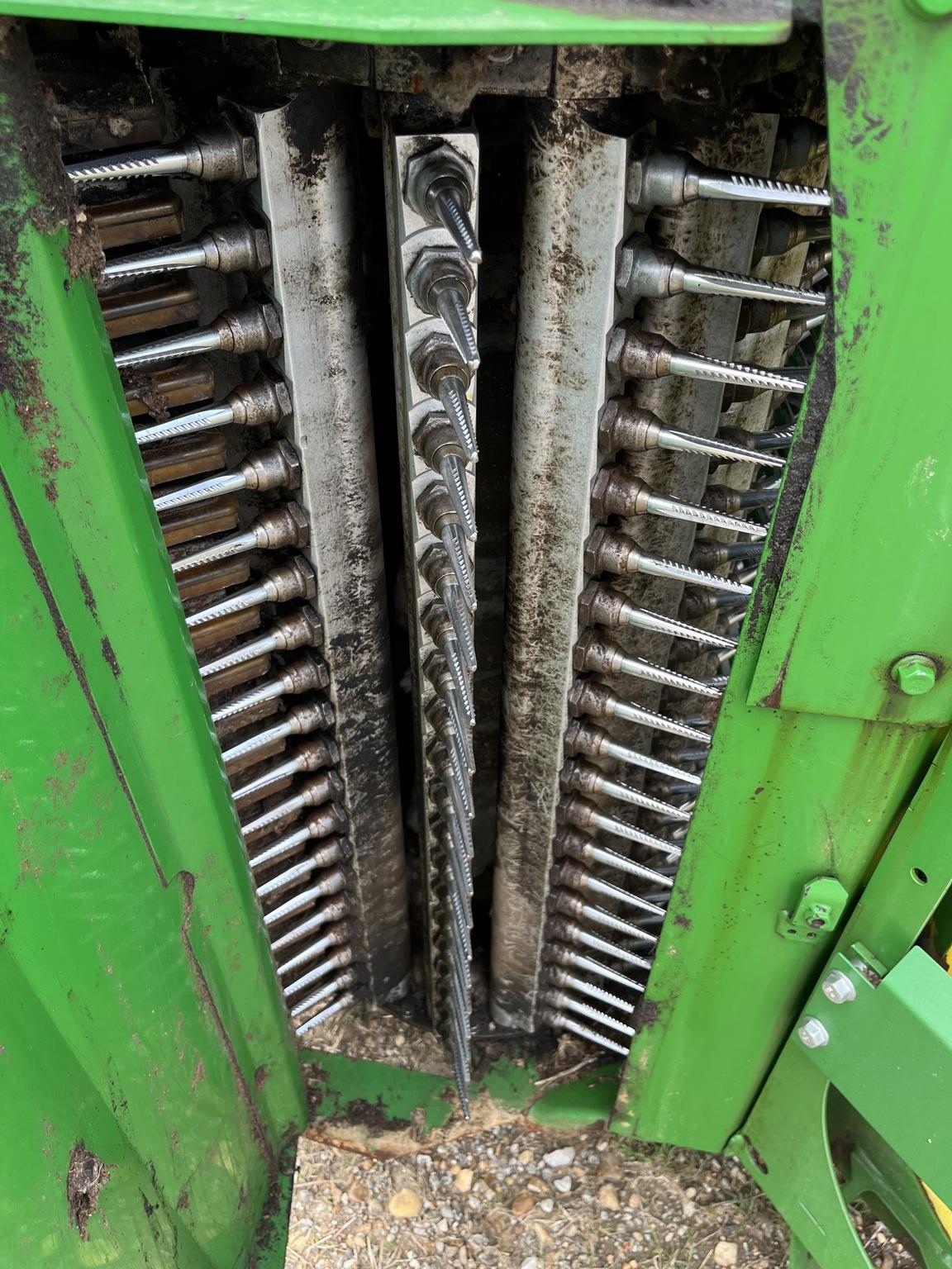2021 John Deere CP690 Image