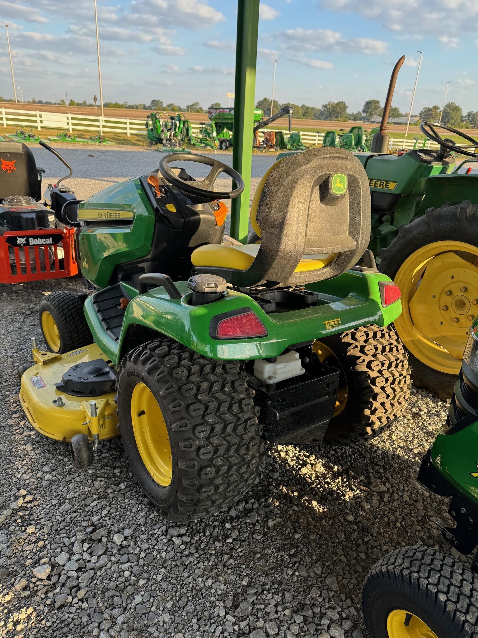 2020 John Deere x580 Image