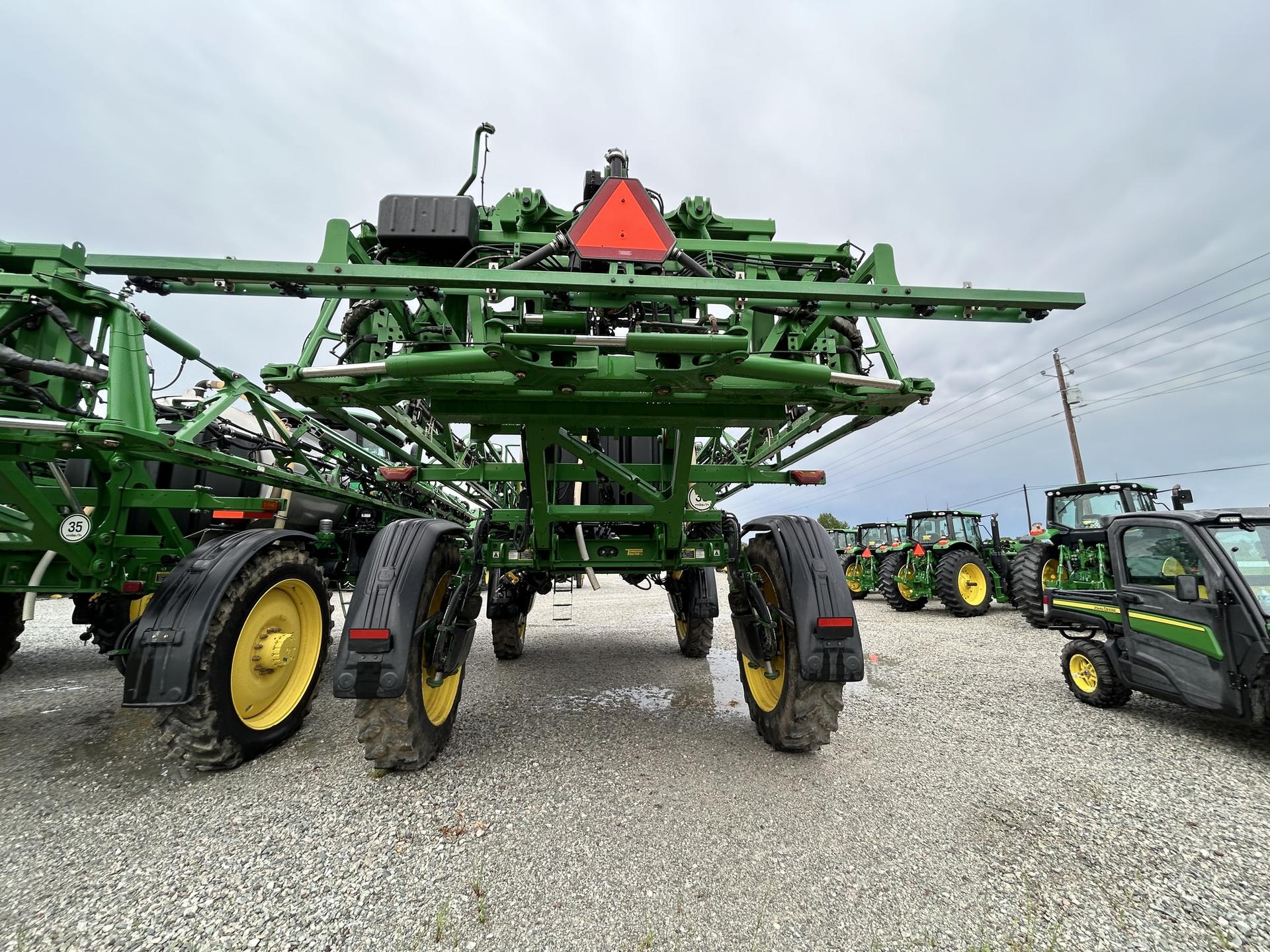2022 John Deere 410R Image