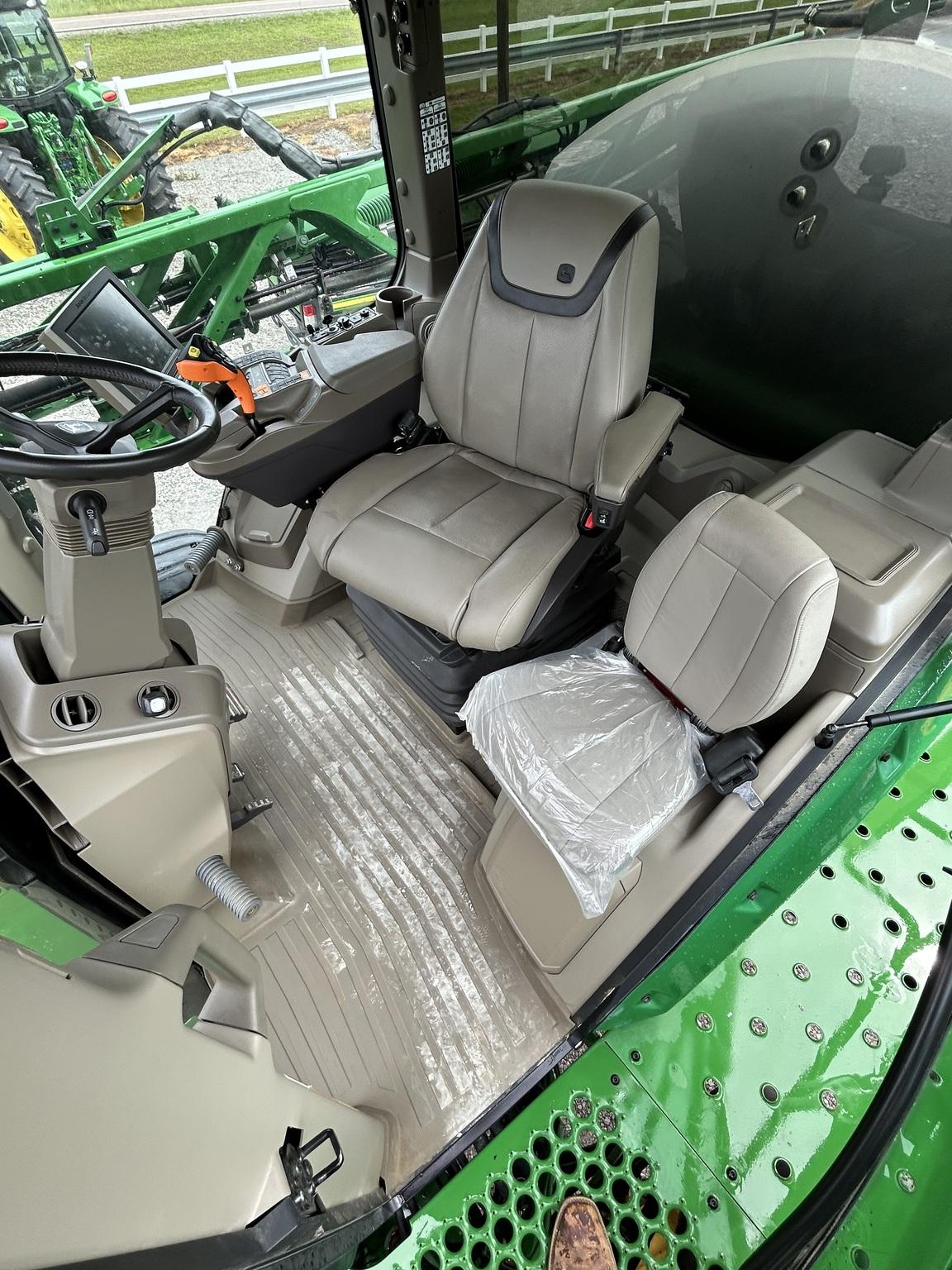 2022 John Deere 410R Image