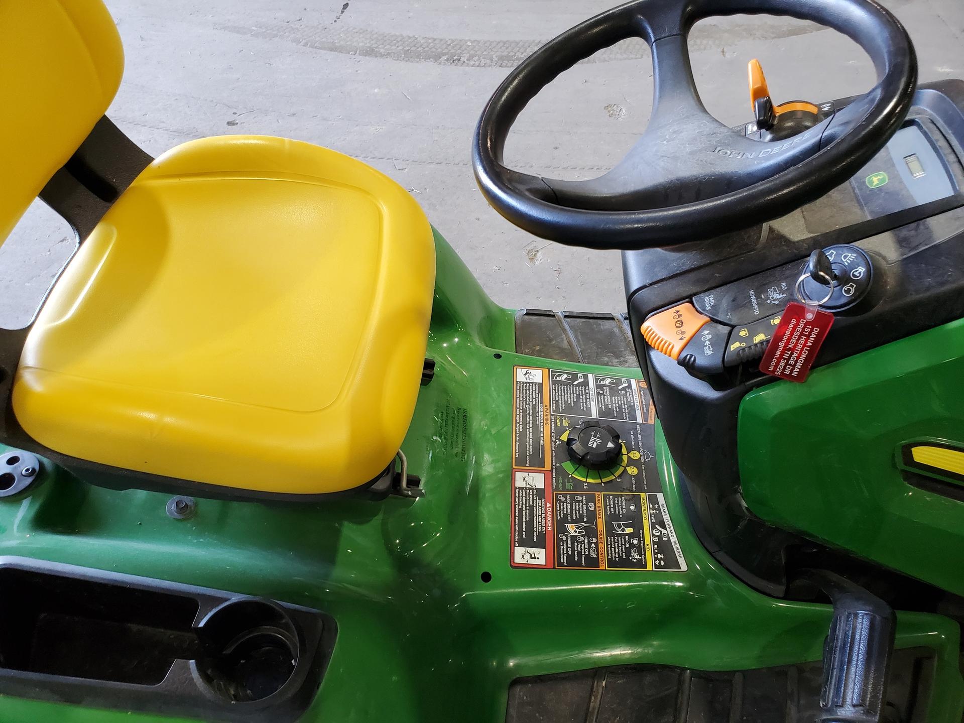 2014 John Deere X304 Image