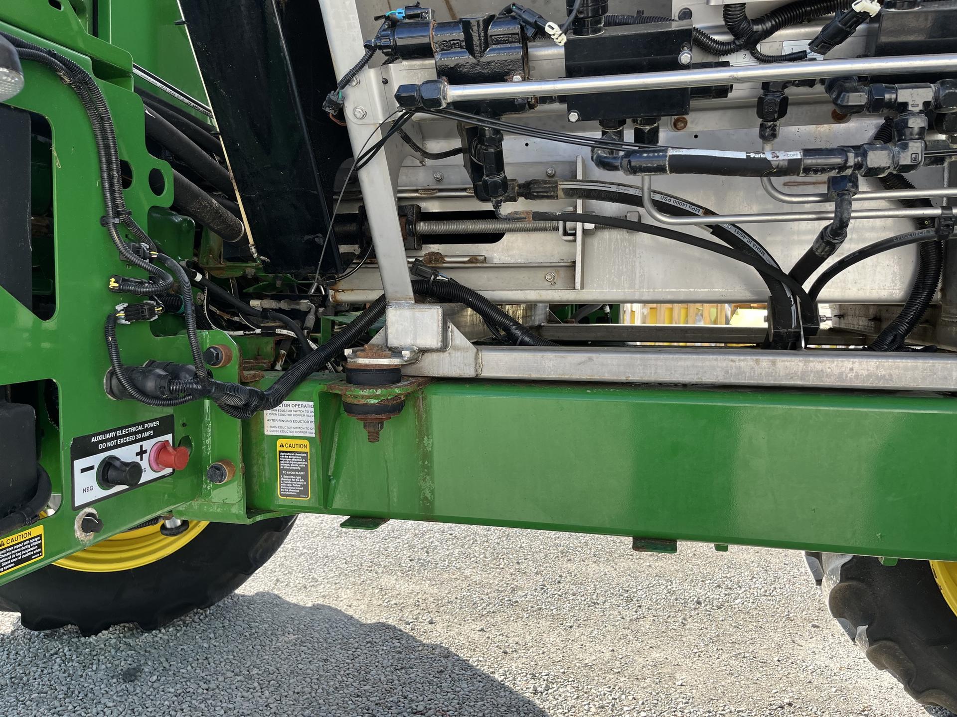 2021 John Deere R4045 Image