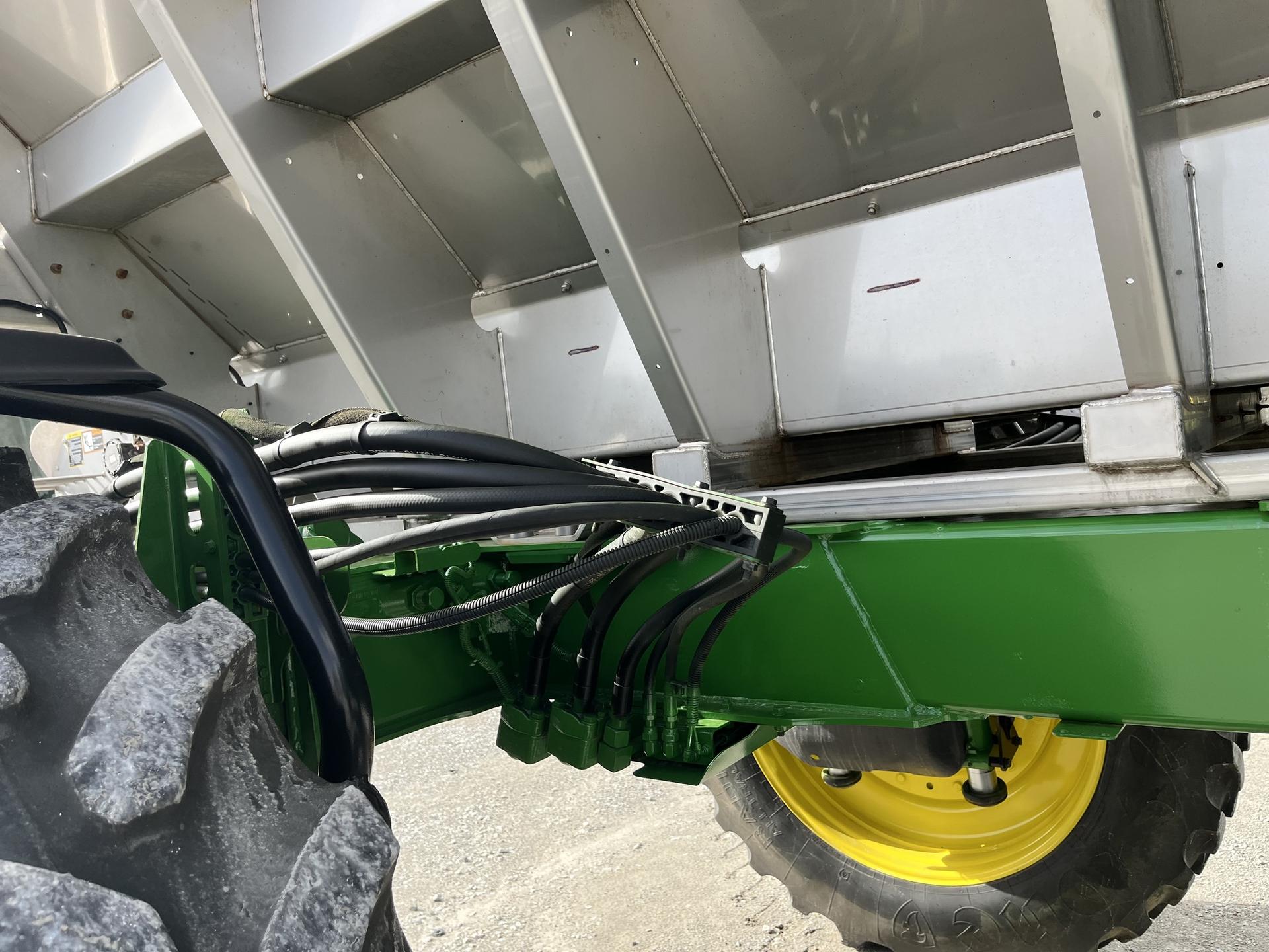 2021 John Deere R4045 Image