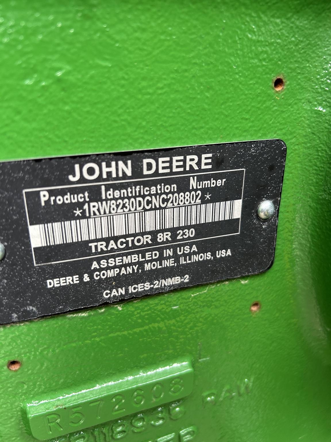 2022 John Deere 8R 230 Image