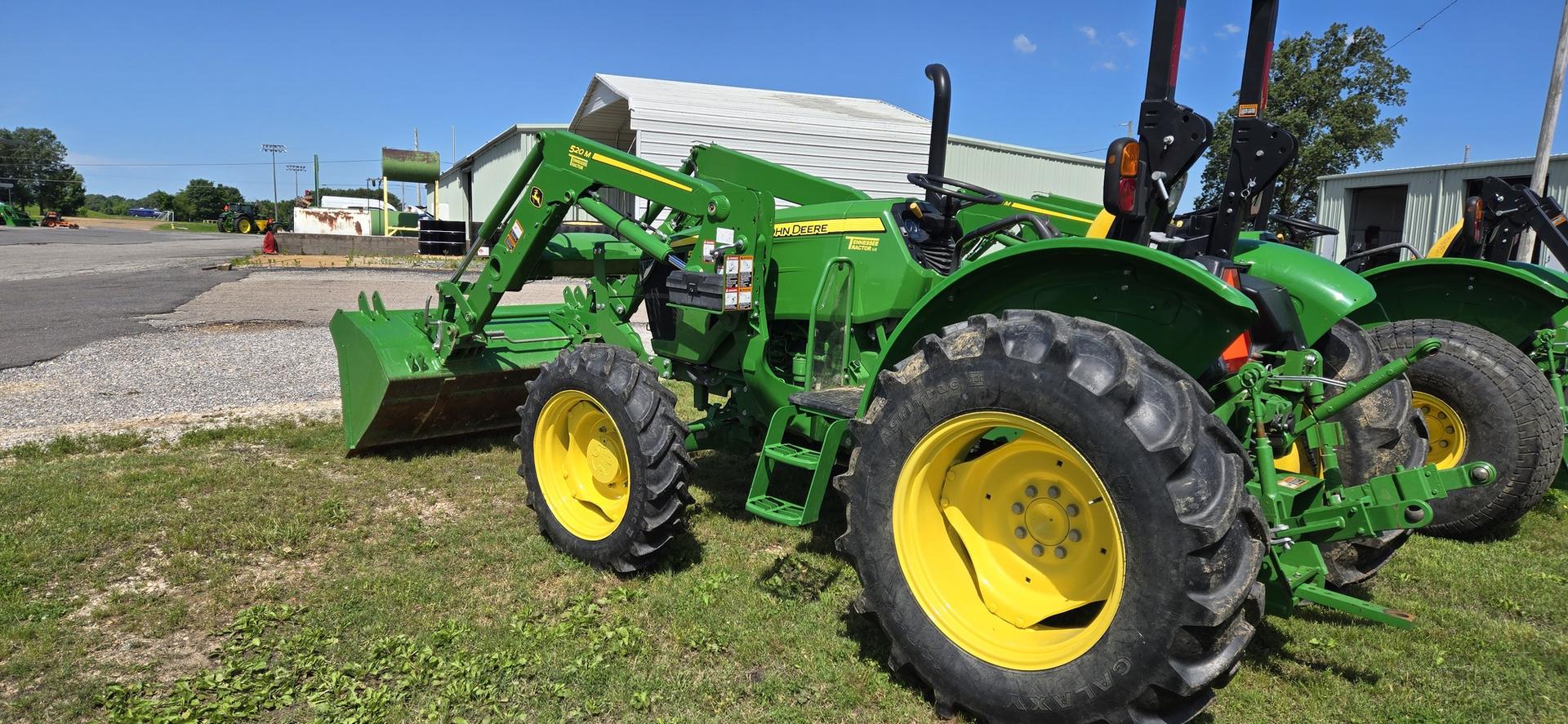 2022 John Deere 5065E Image