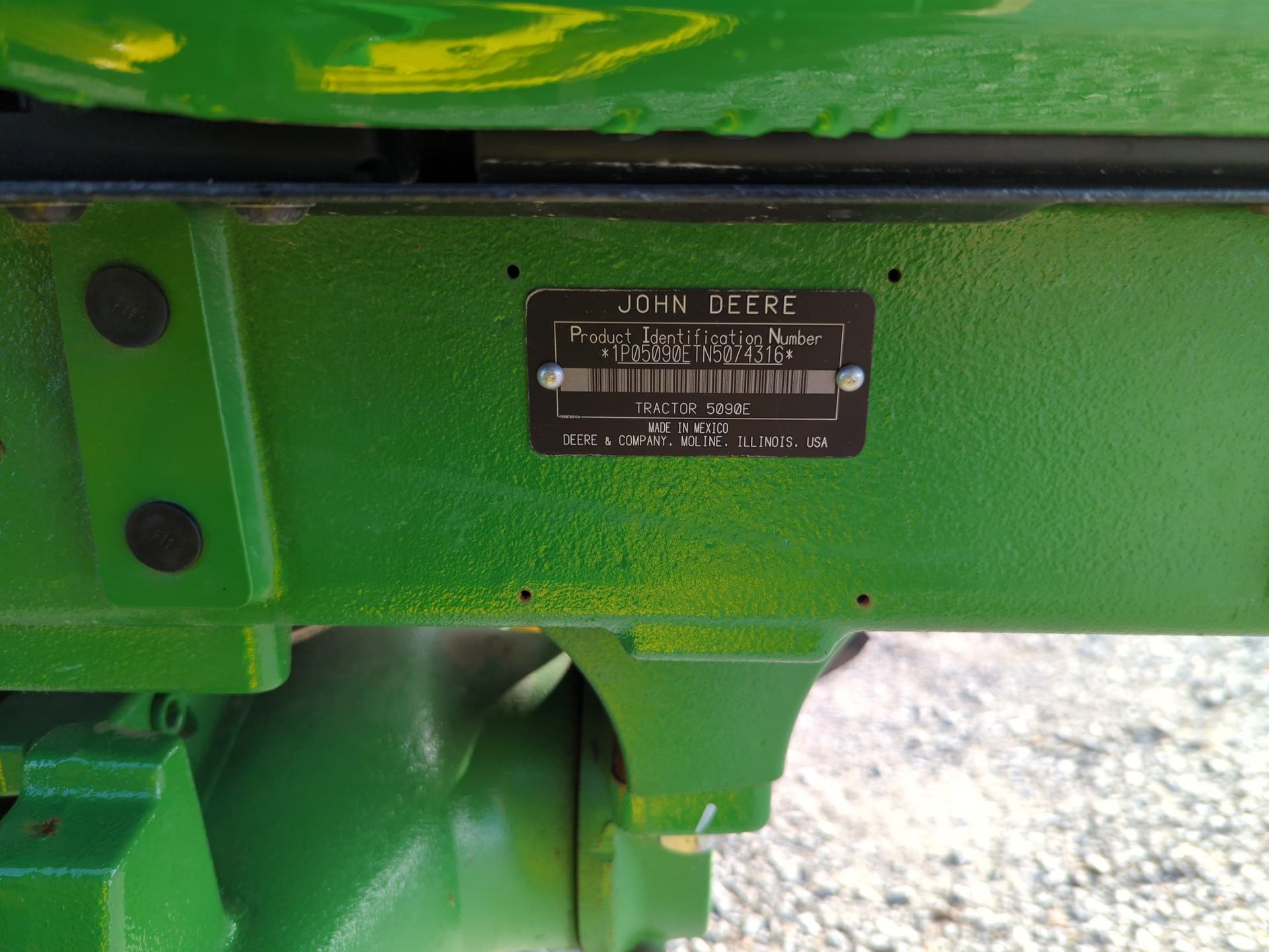 2022 John Deere 5090E Image