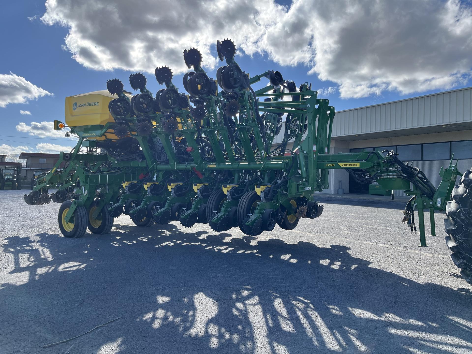 2022 John Deere 1795 Image