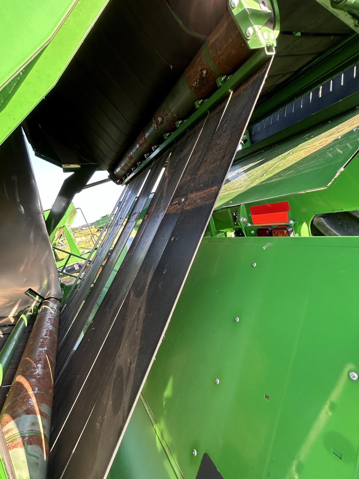 2021 John Deere CP690 Image