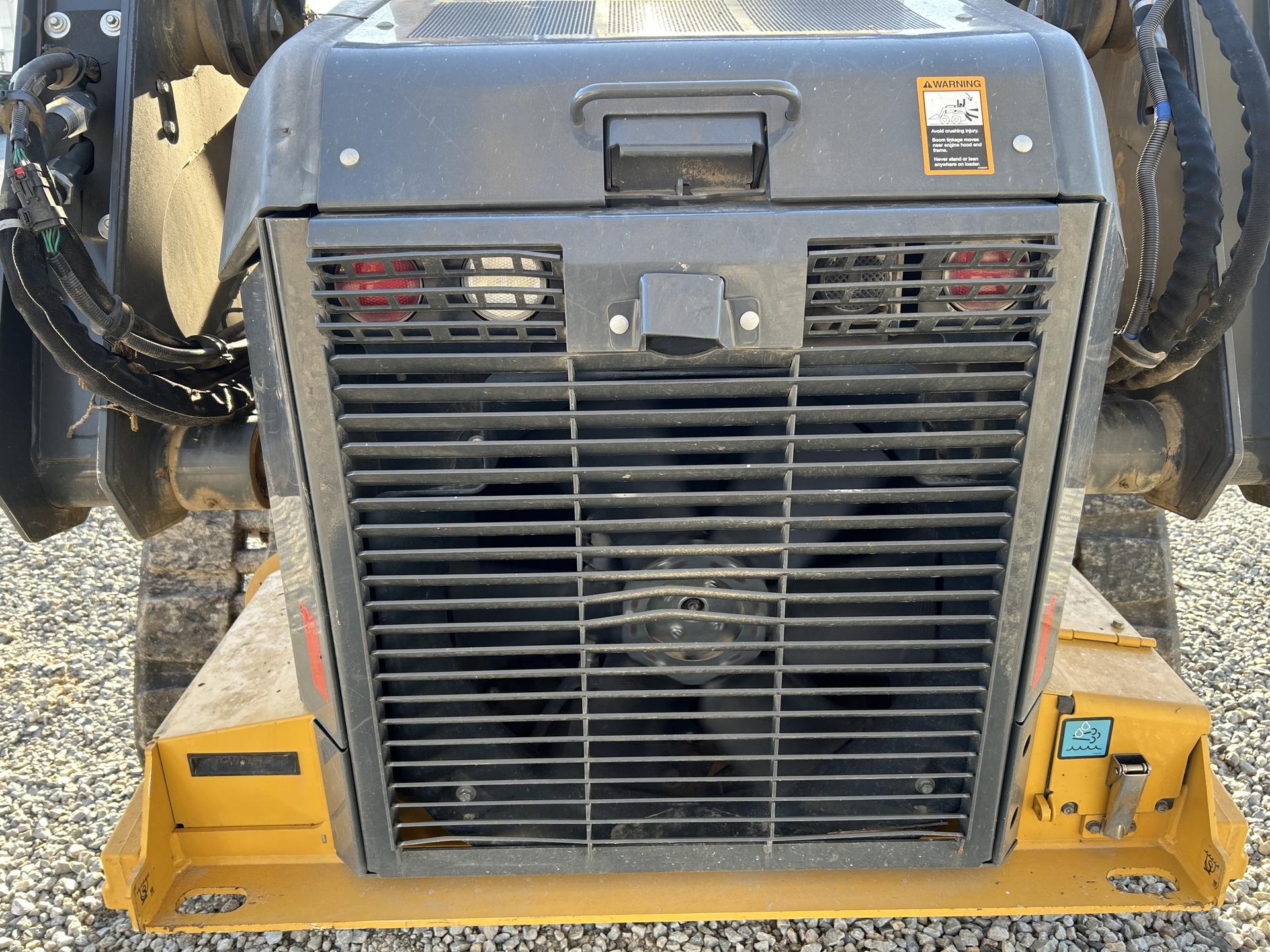 2023 John Deere 333G Image