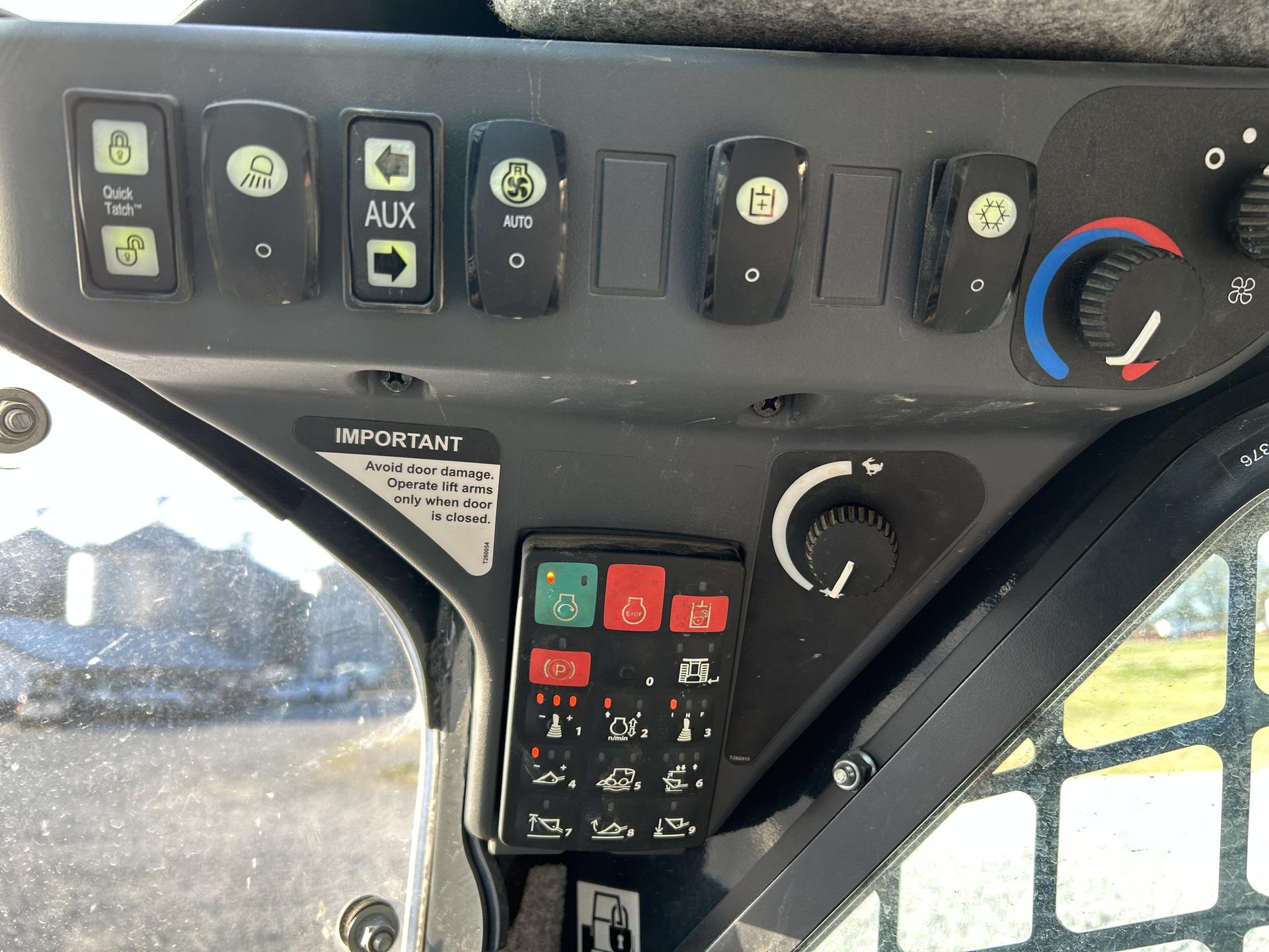 2023 John Deere 333G Image