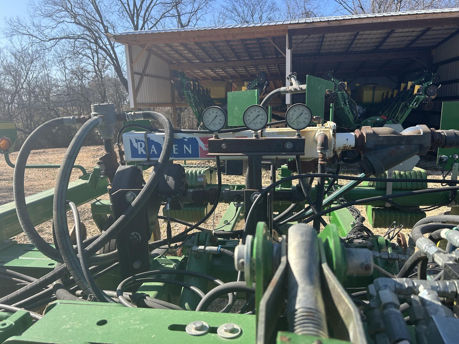 2016 John Deere 2510H Image