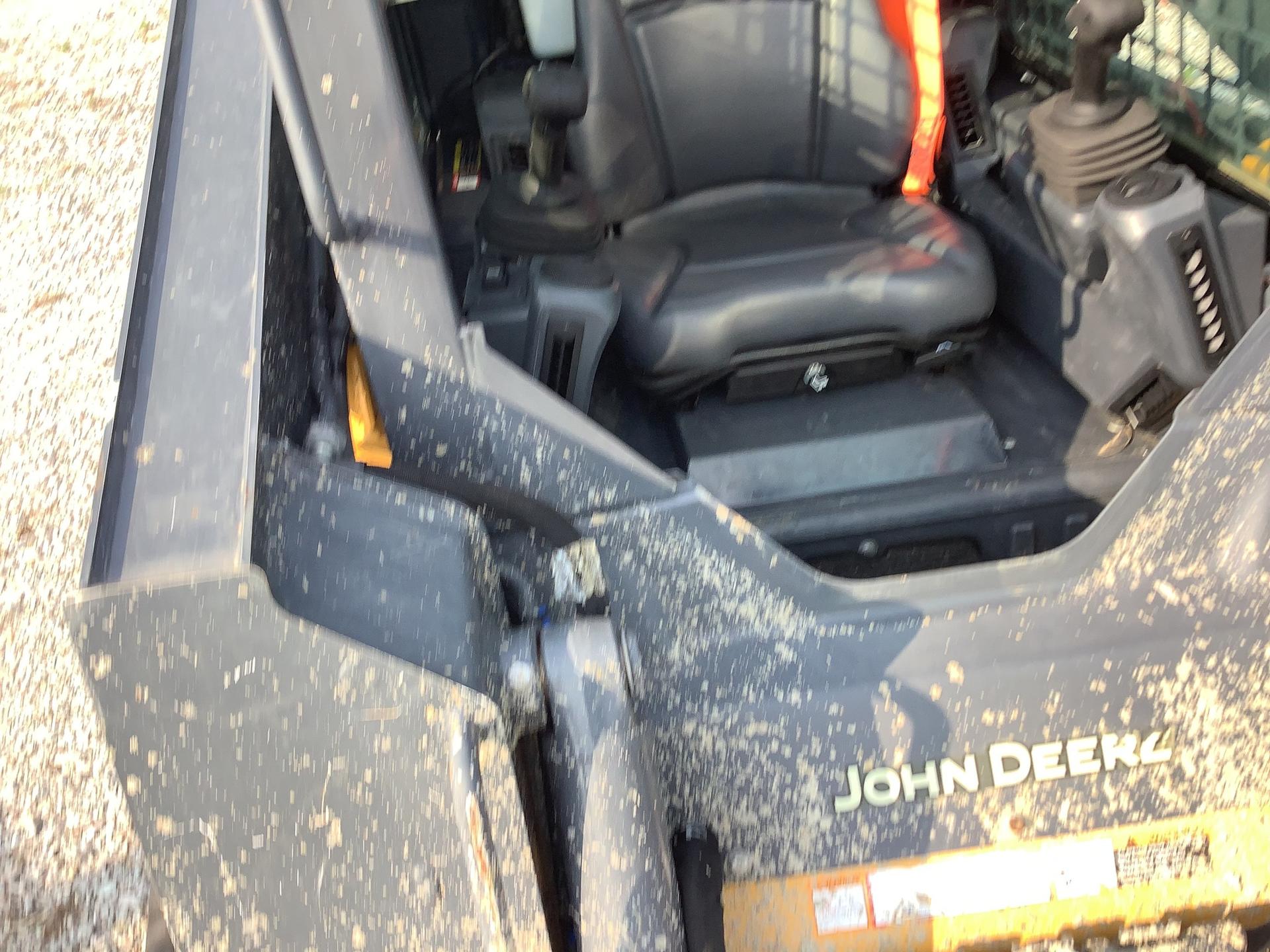 2022 John Deere 317G Image
