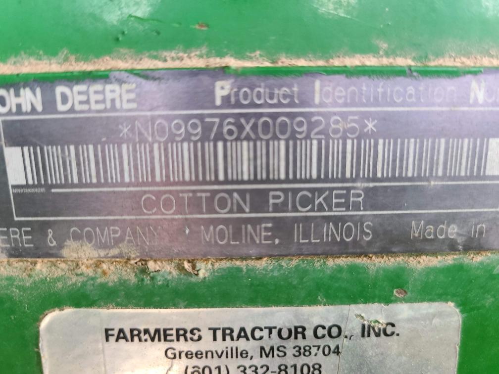 2001 John Deere 9976 Image