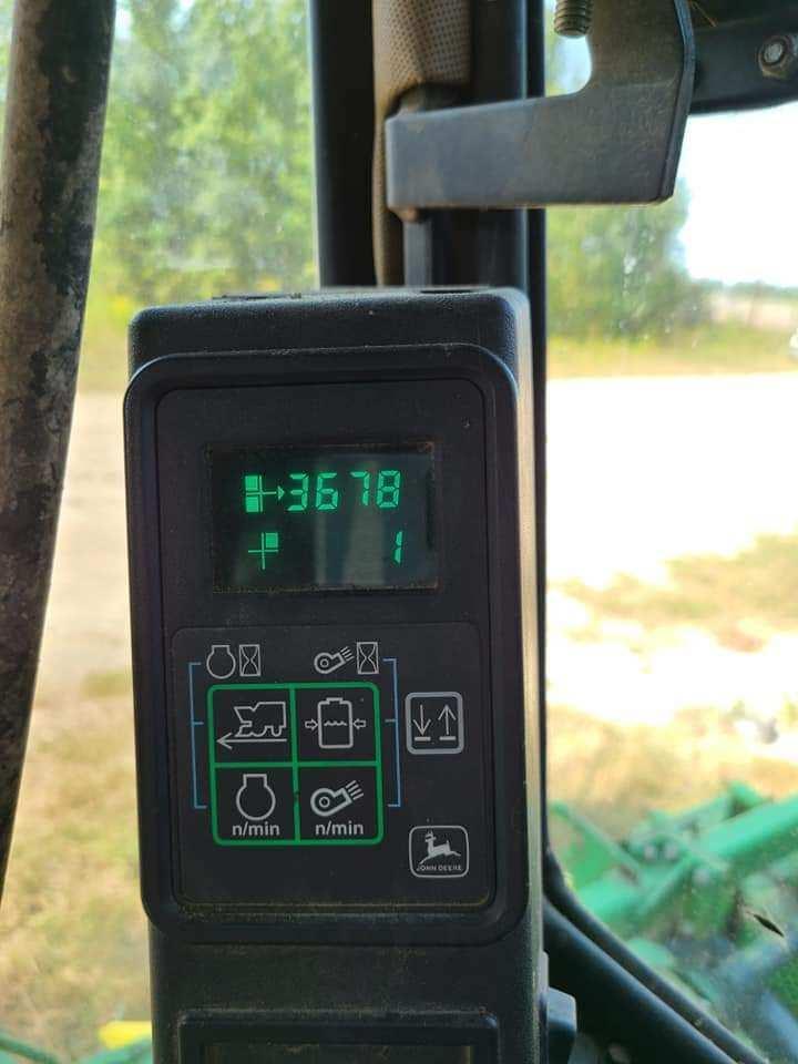 2001 John Deere 9976 Image