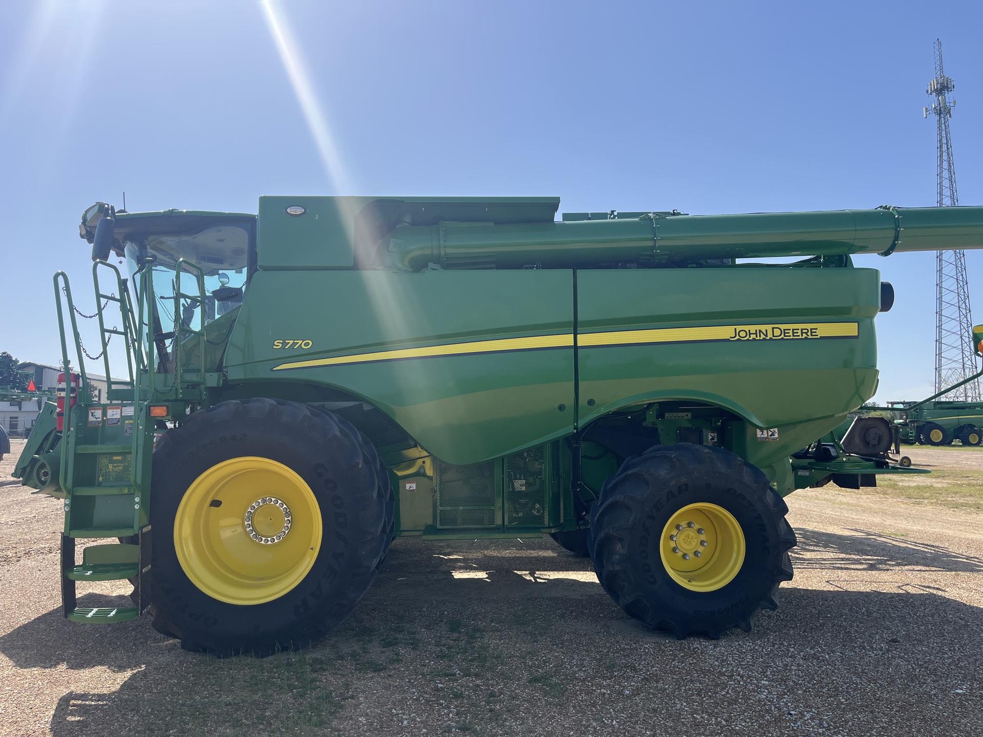2024 John Deere S770 Image