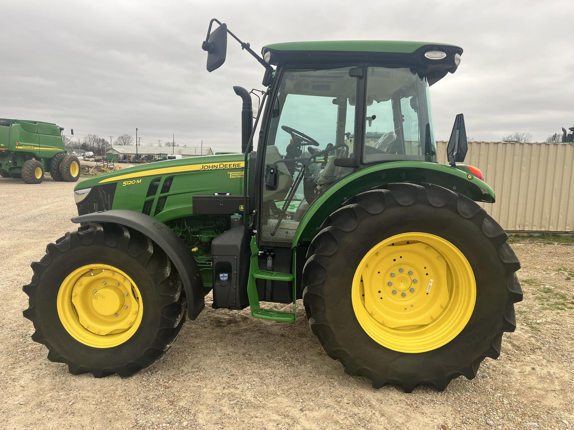 2023 John Deere 5120M Image