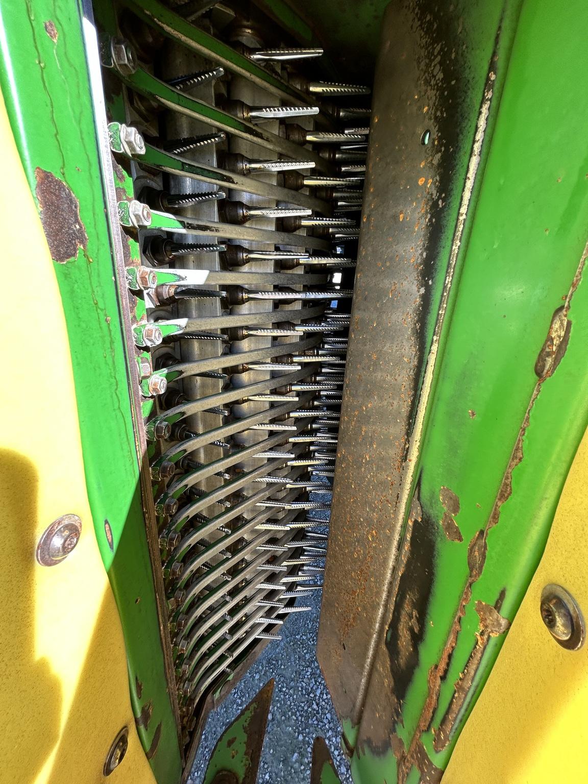2021 John Deere CP690 Image
