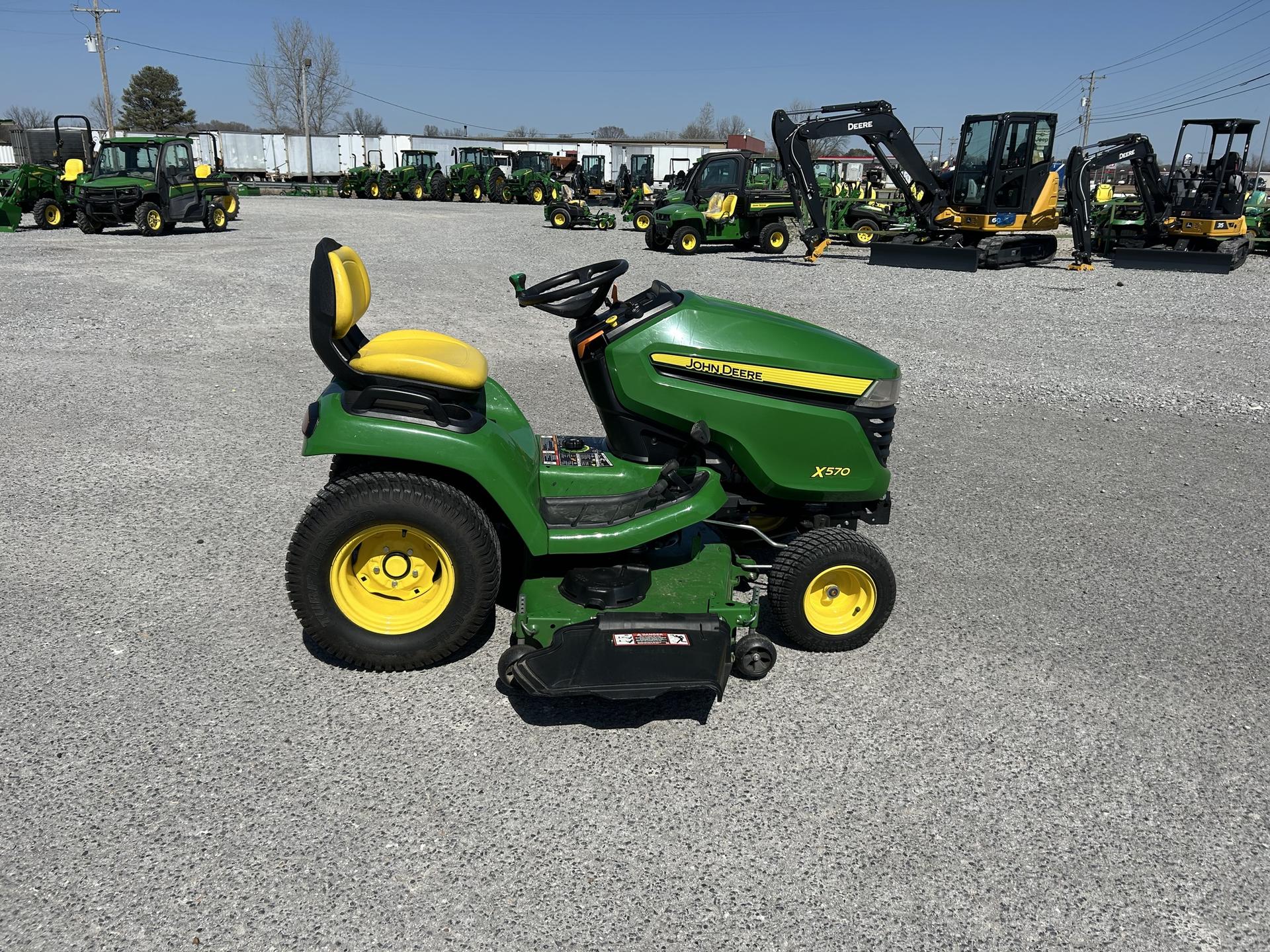 2023 John Deere X570 Image
