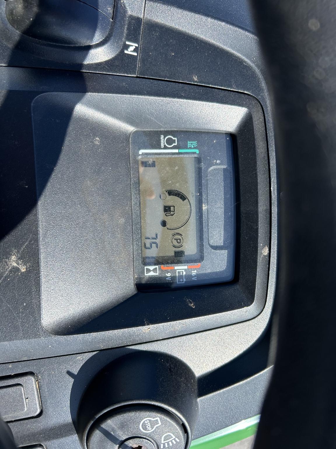2023 John Deere X570 Image
