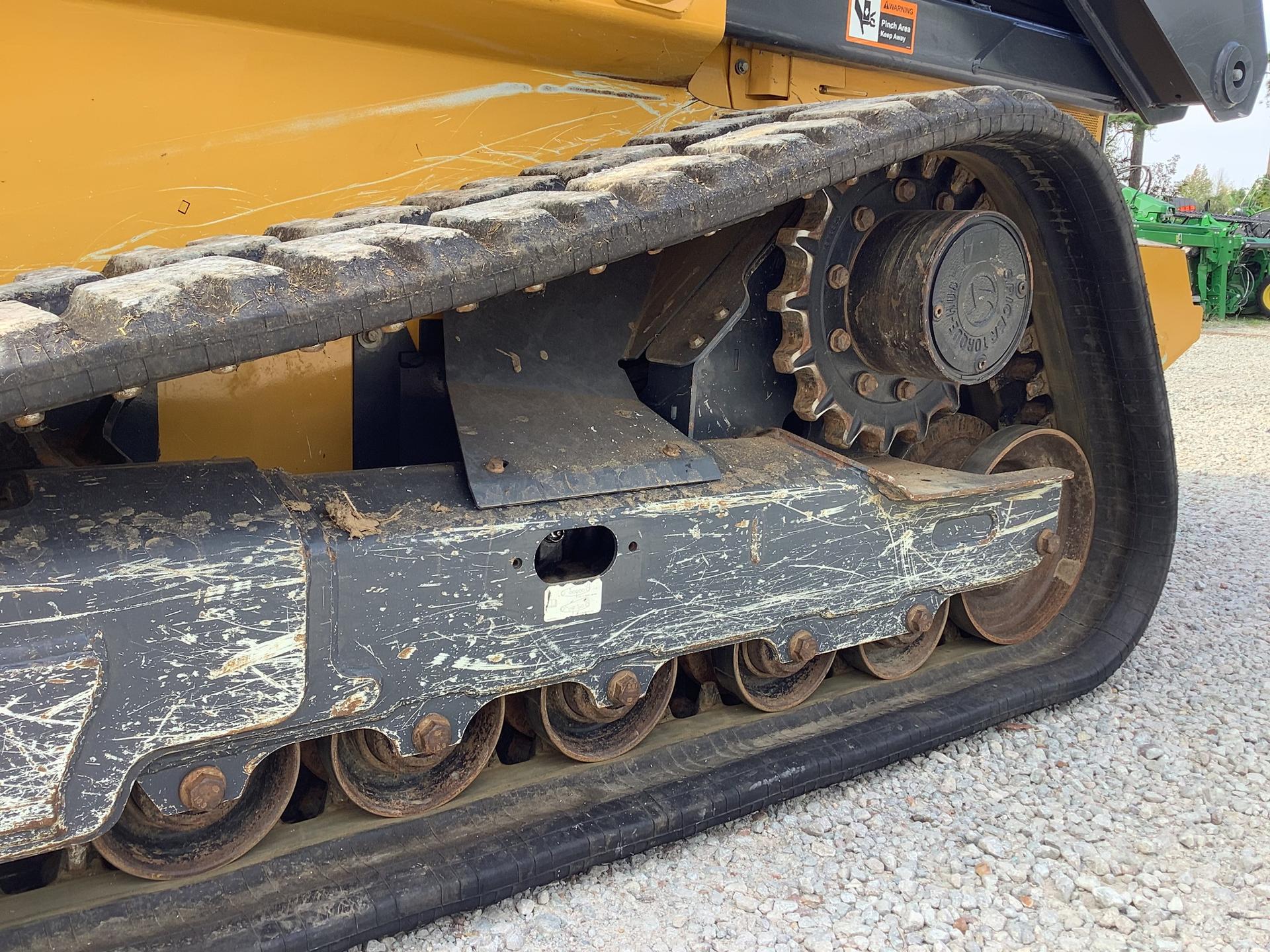 2022 John Deere 333G Image