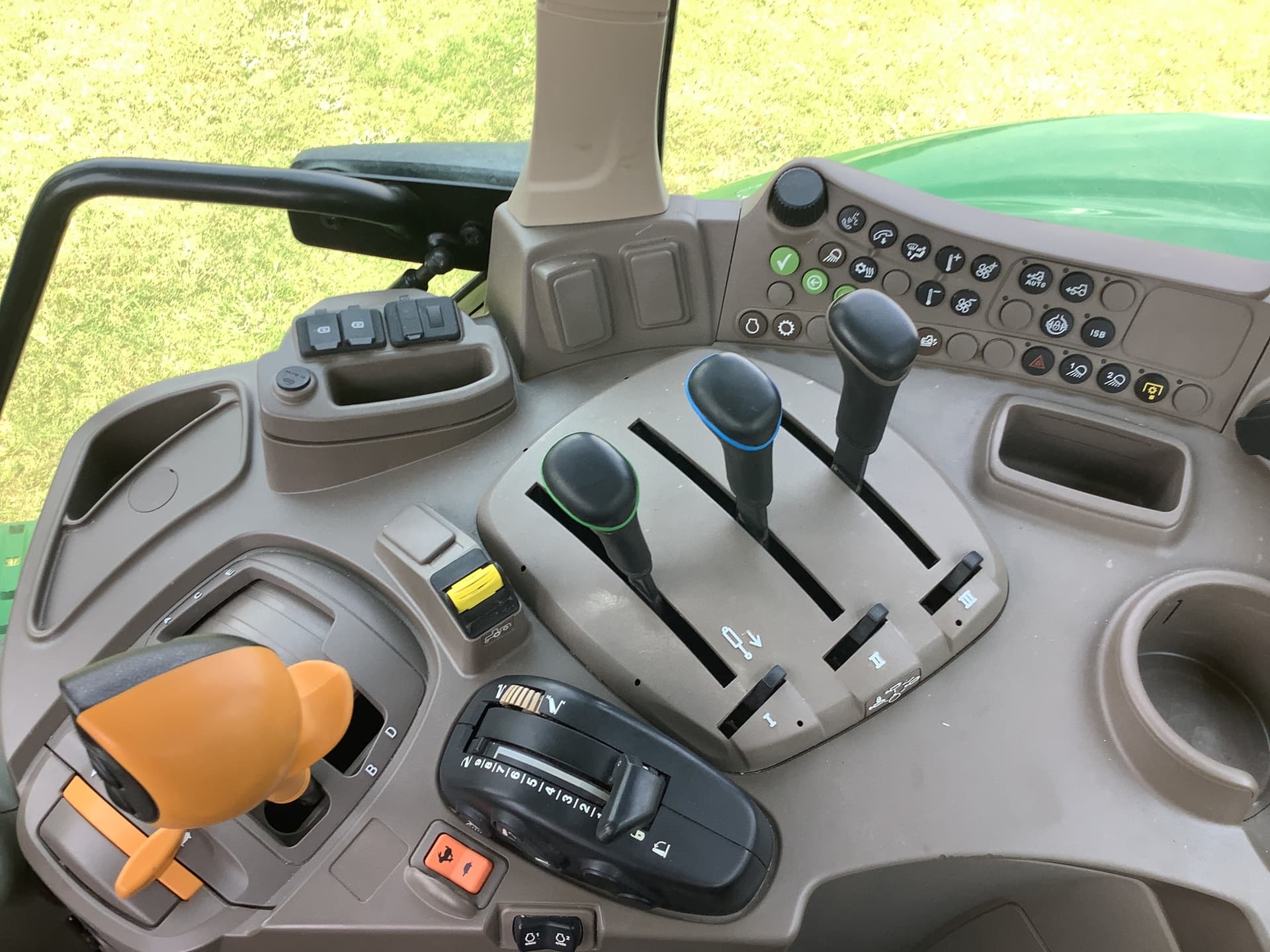 2024 John Deere 6155M Image