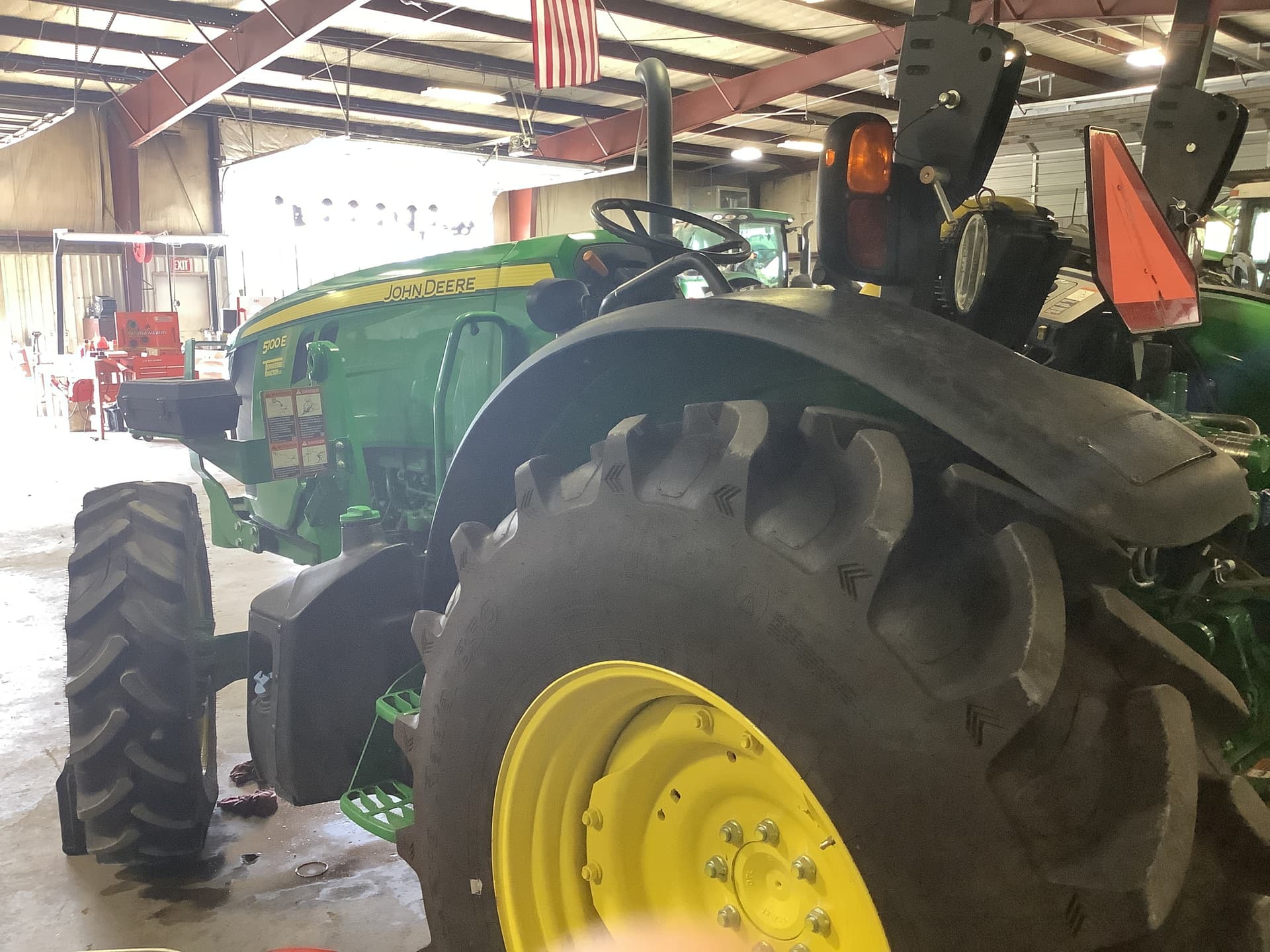 2024 John Deere 5100E Image