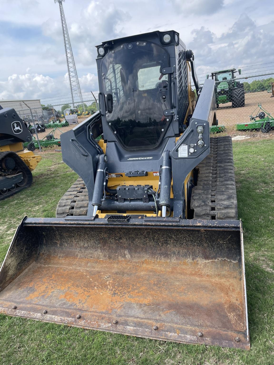 2024 John Deere 333G Image