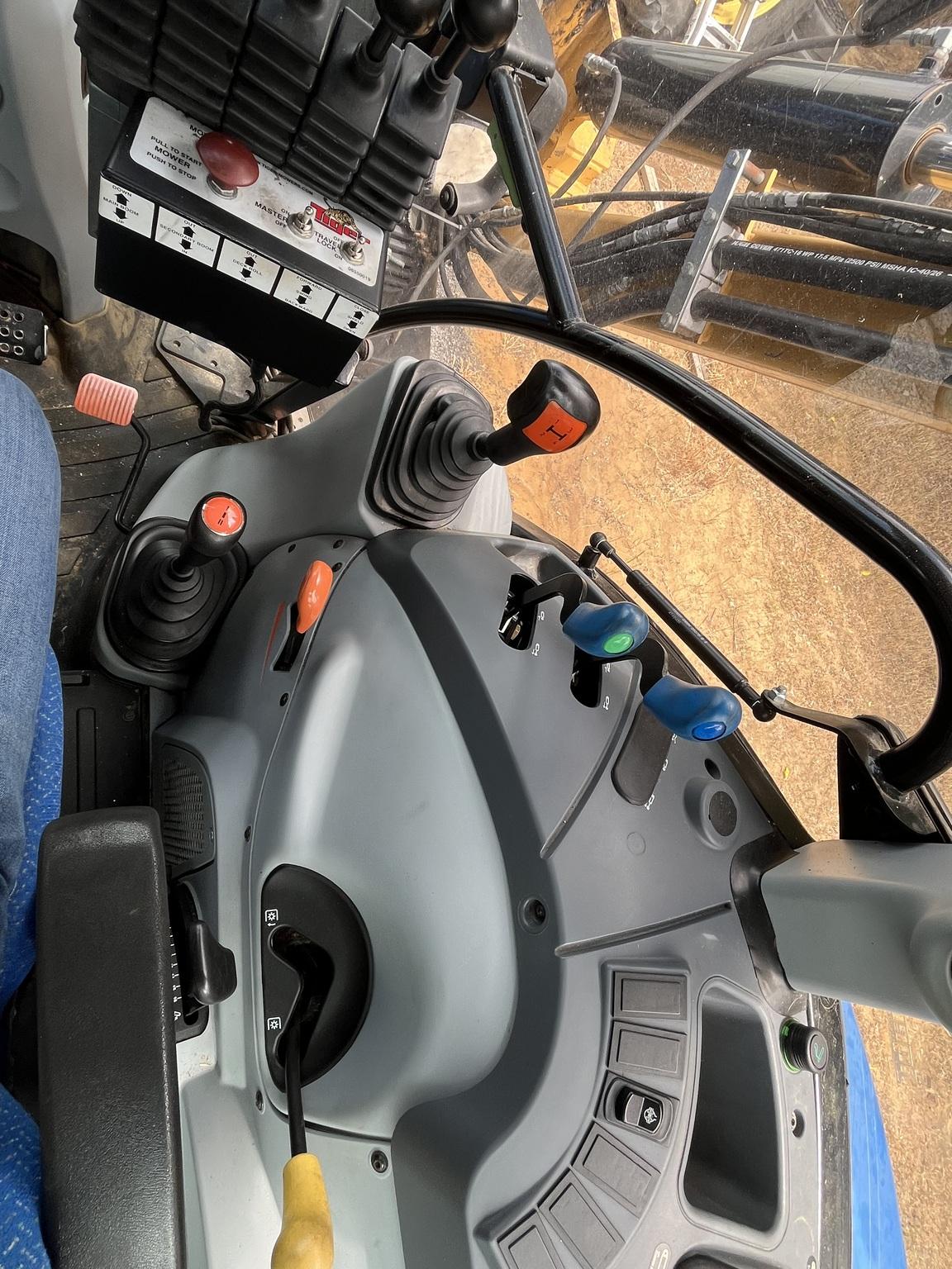 2019 New Holland TS6.110 Image