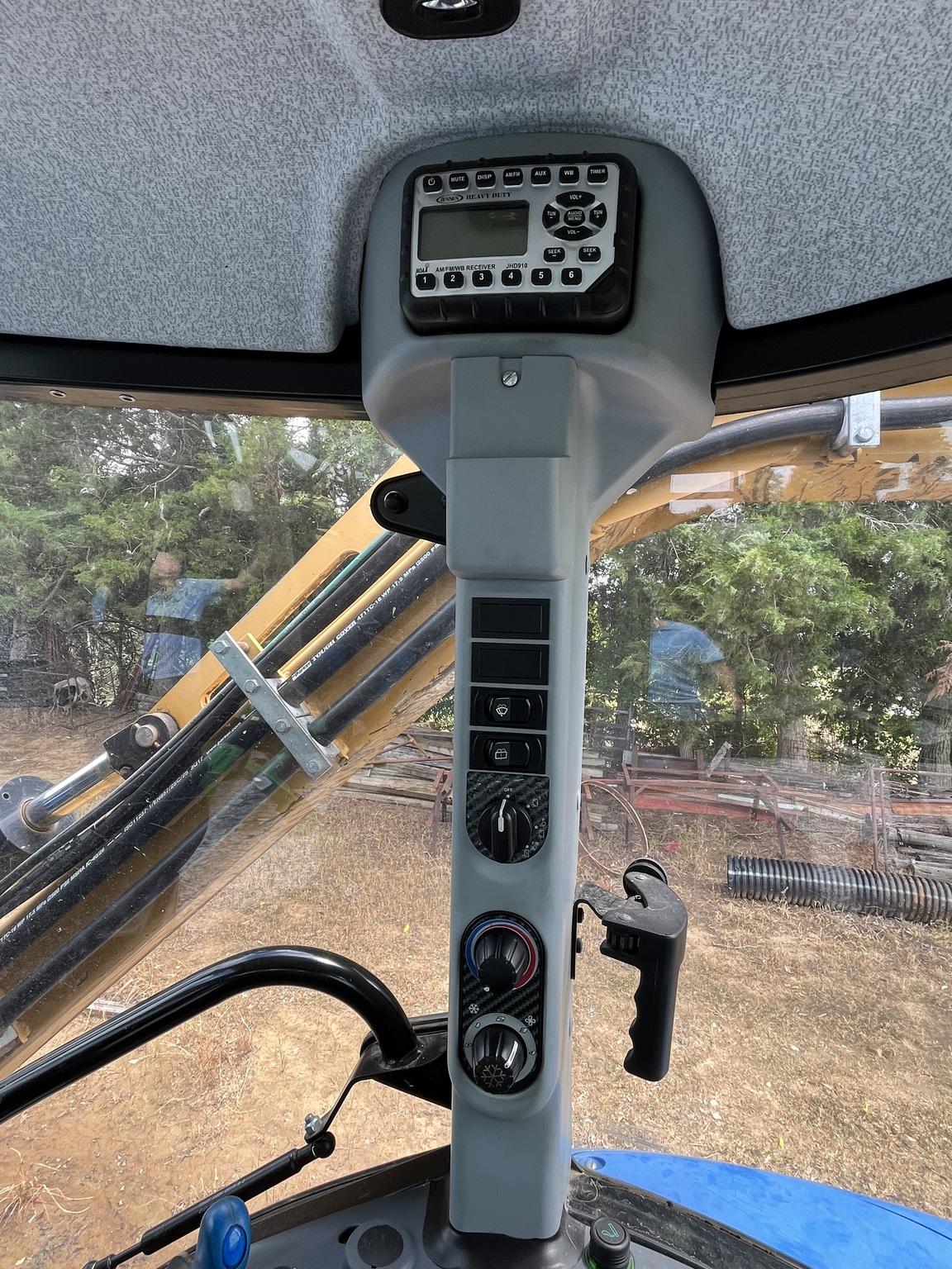 2019 New Holland TS6.110 Image