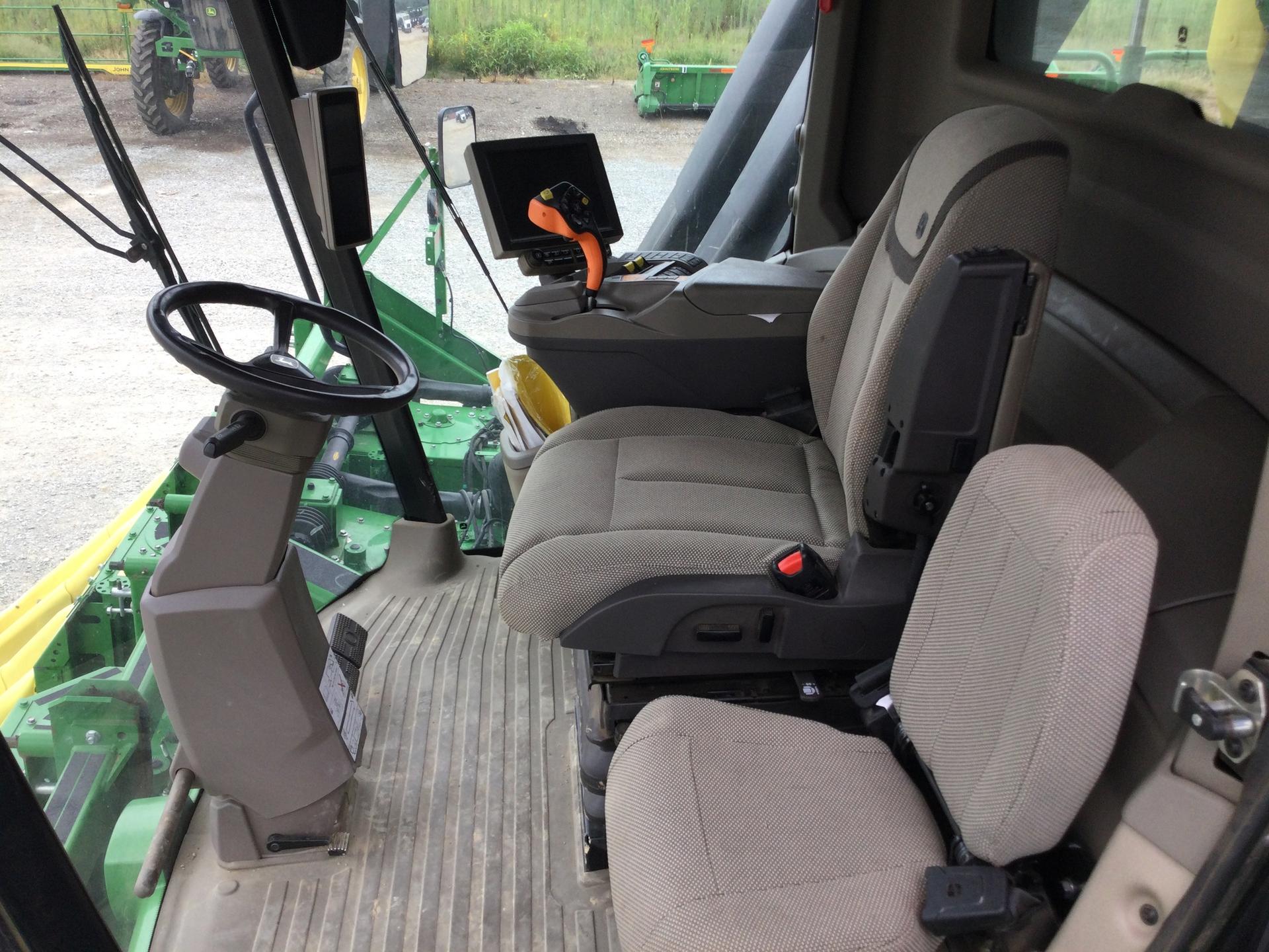 2022 John Deere CP770 Image