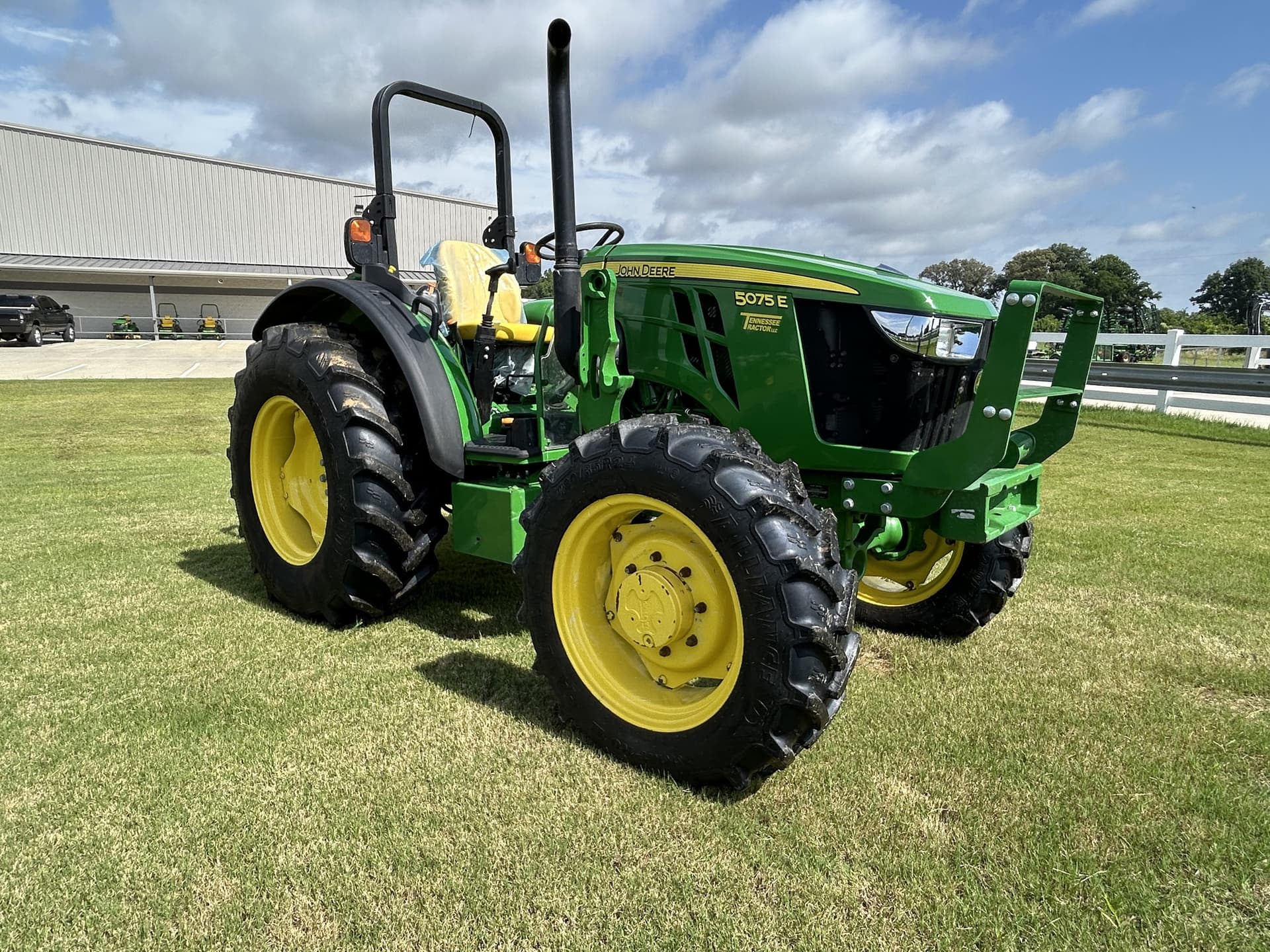 2024 John Deere 5075E Image