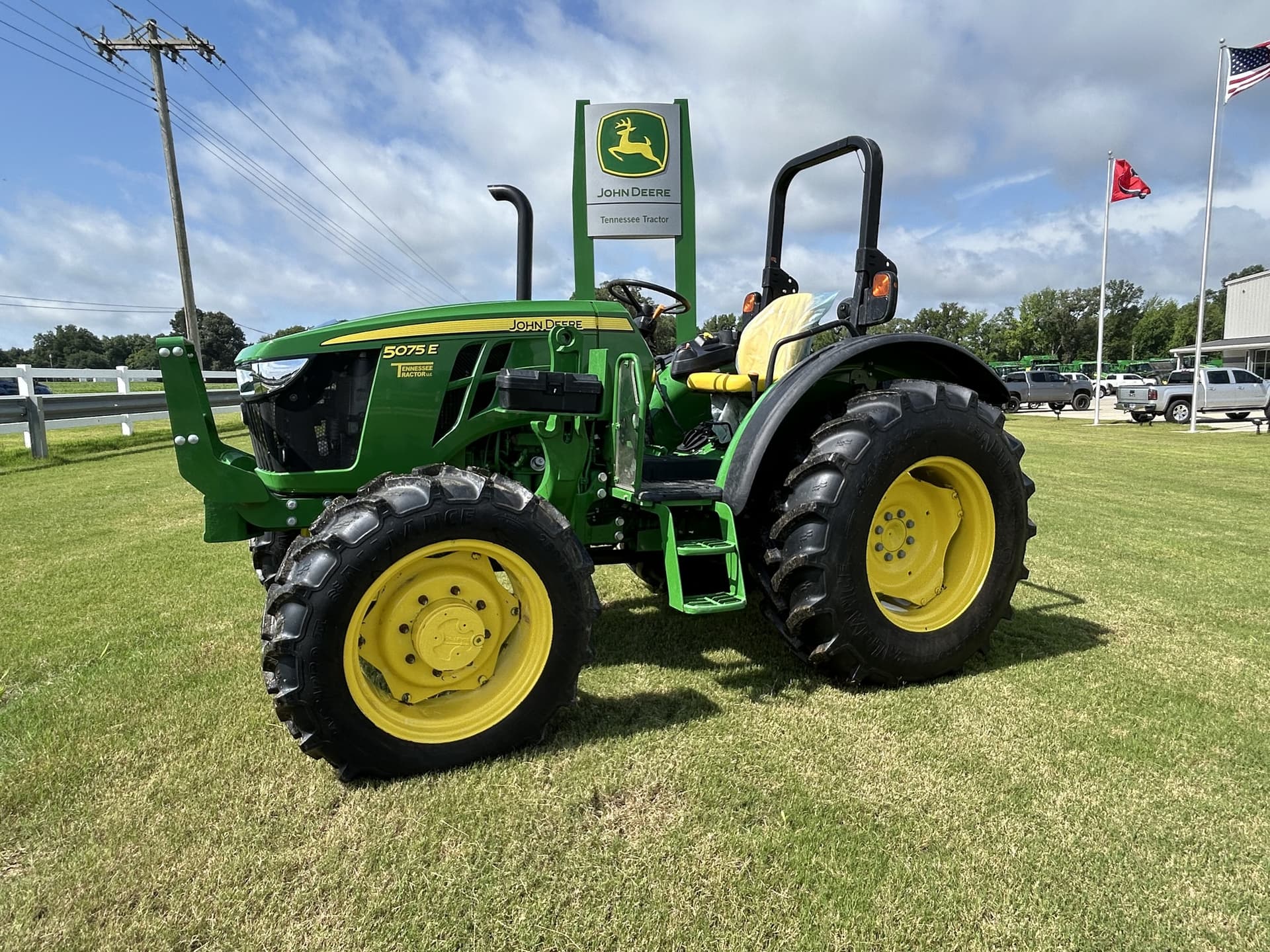 2024 John Deere 5075E Image
