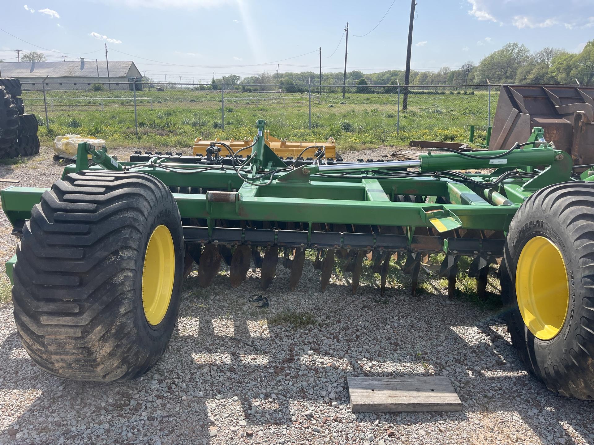 2022 John Deere 2680 Image