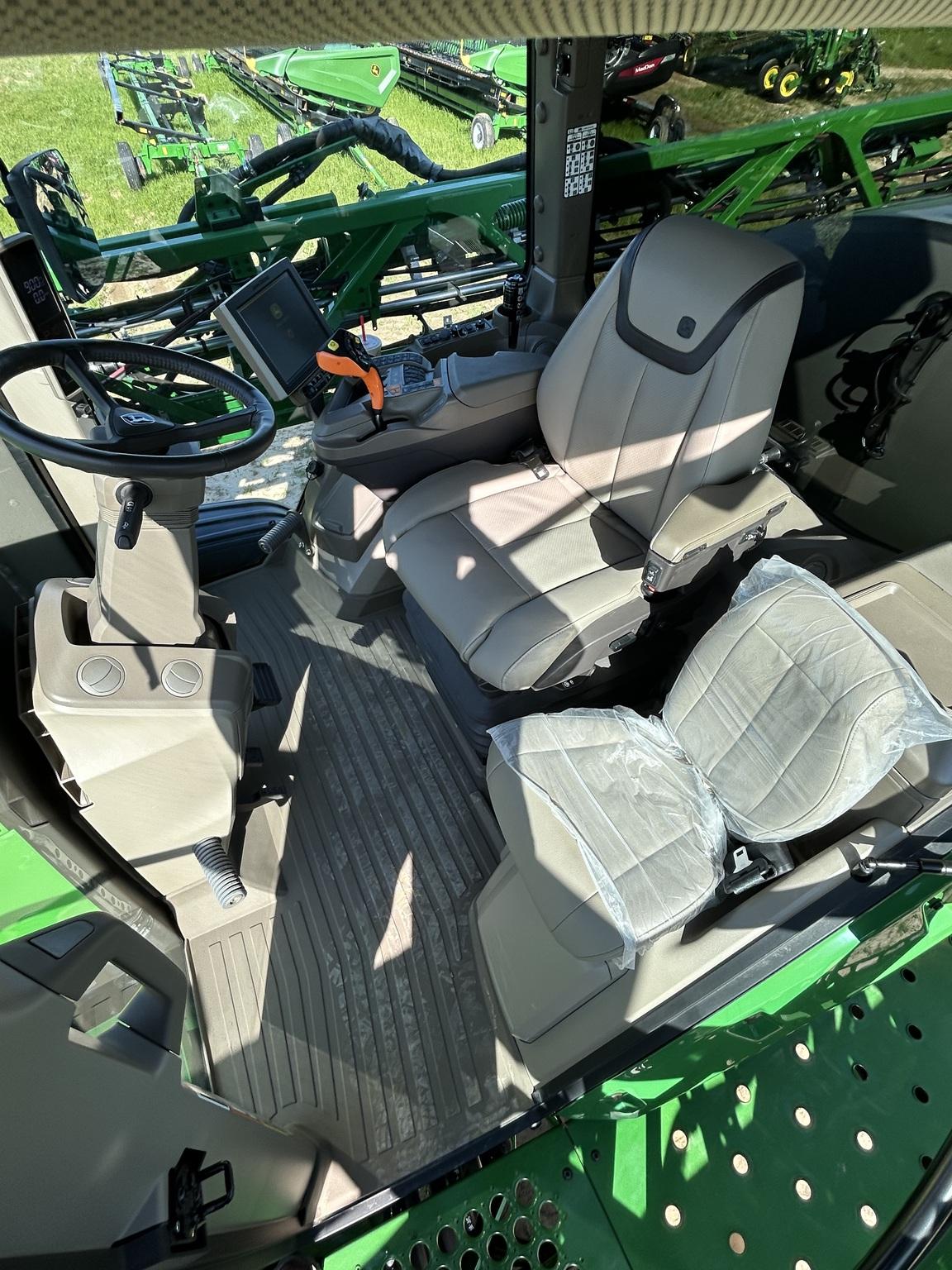 2022 John Deere 408R Image