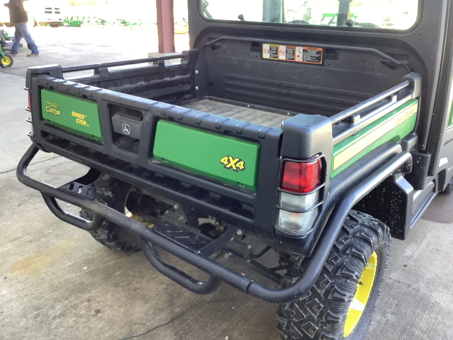 2019 John Deere 865R Image