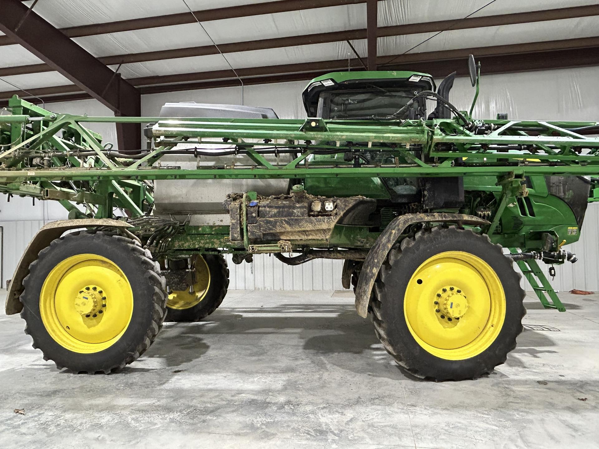 2024 John Deere 412R Image